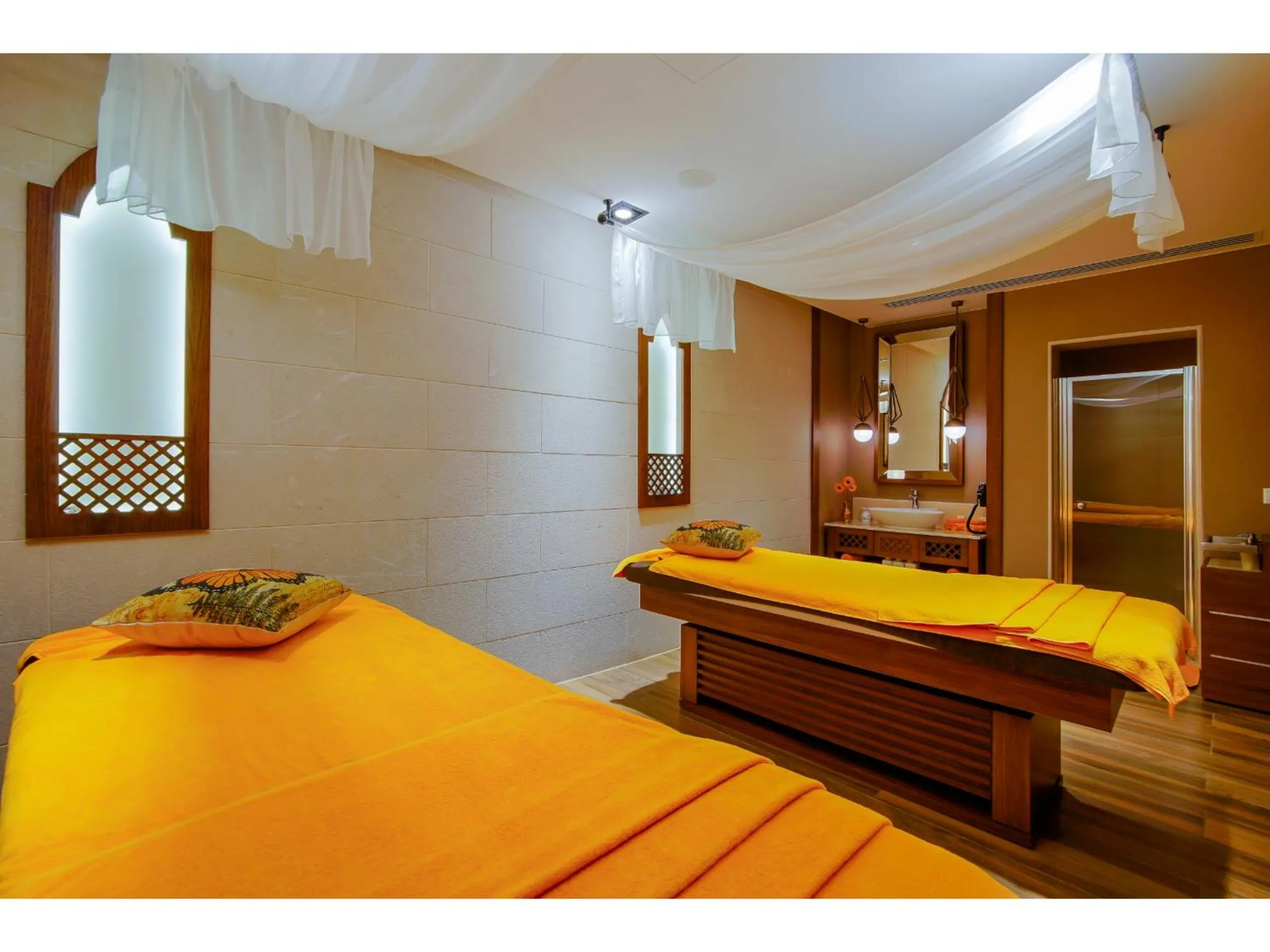 Spa and wellness centre/facilities, Bed in Limak Cyprus Deluxe Hotel