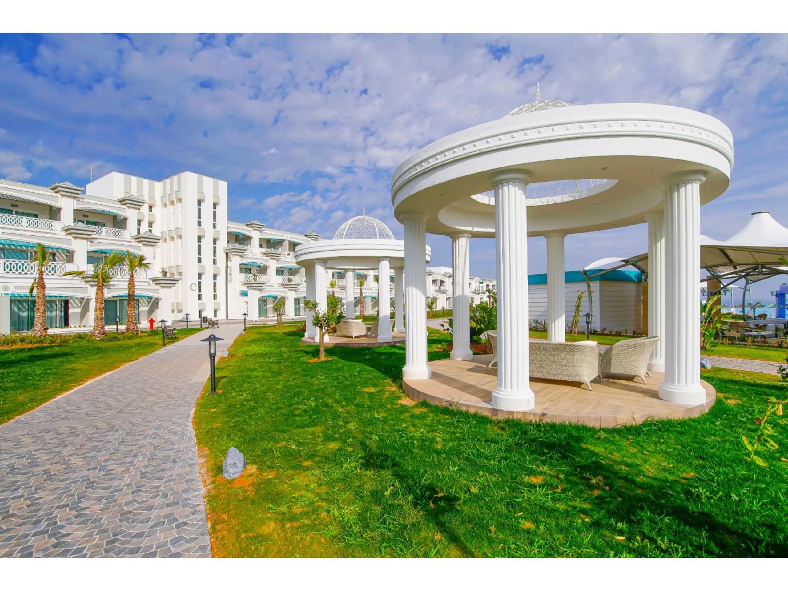 Garden in Limak Cyprus Deluxe Hotel