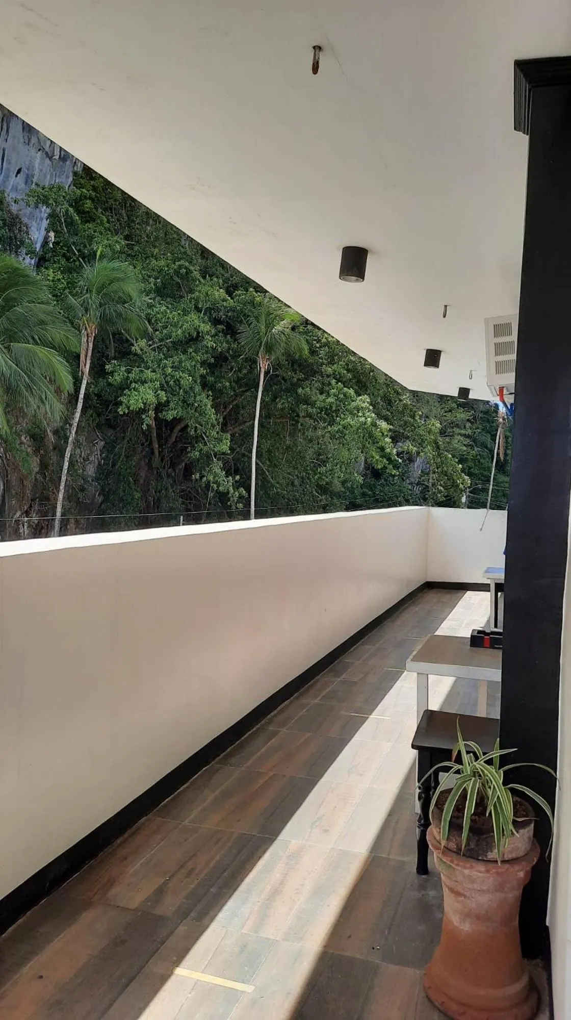 Balcony/Terrace in Lolo Panding Inn