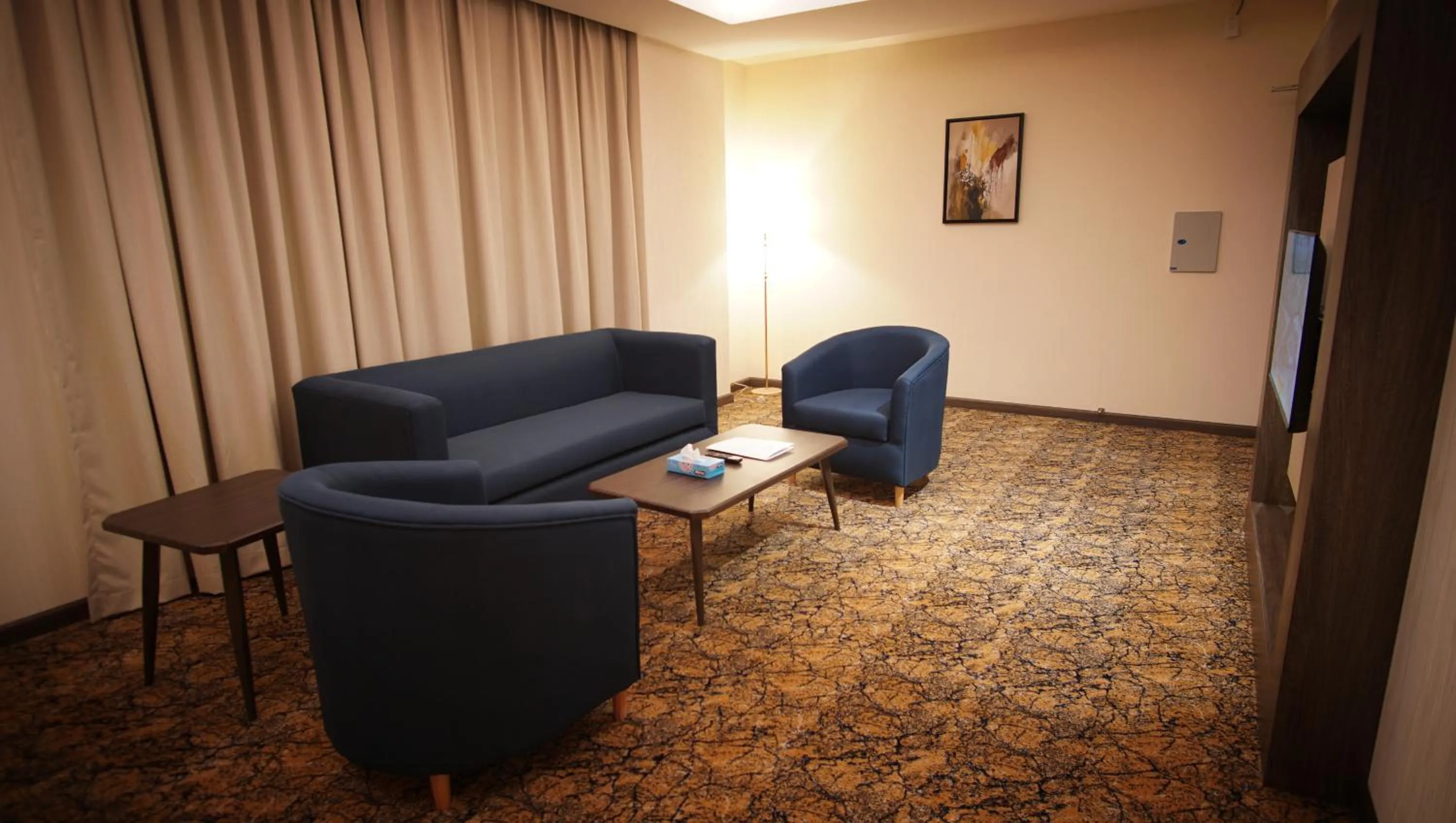 Seating area in Hayat Al Riyadh Washam Hotel