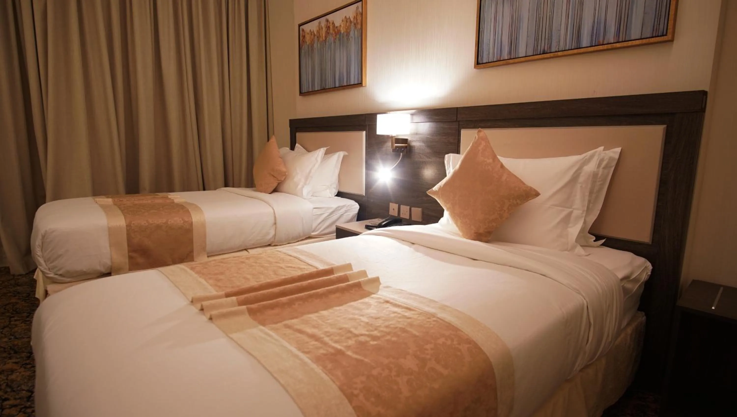 Bed in Hayat Al Riyadh Washam Hotel