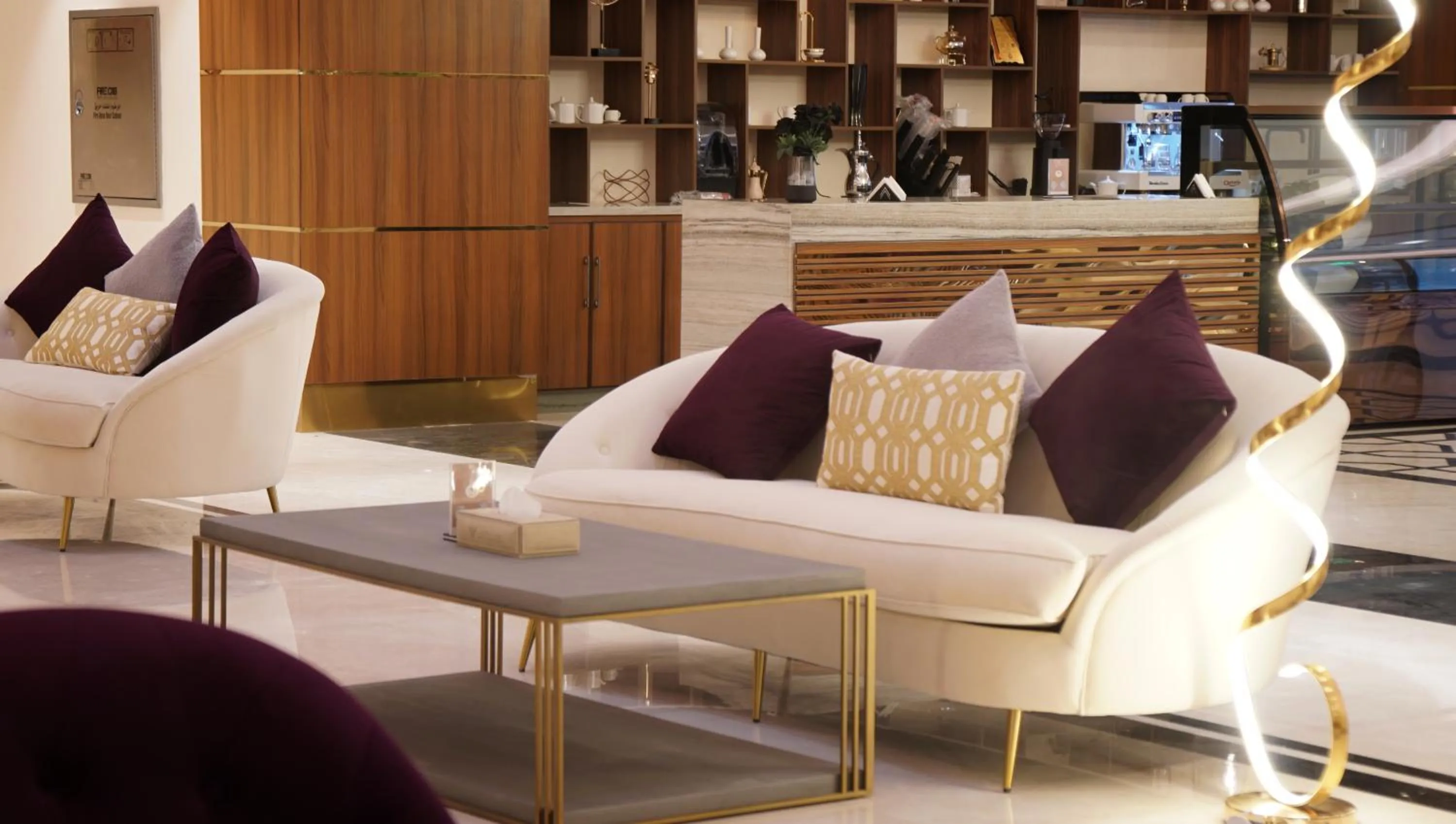 Seating area in Hayat Al Riyadh Washam Hotel