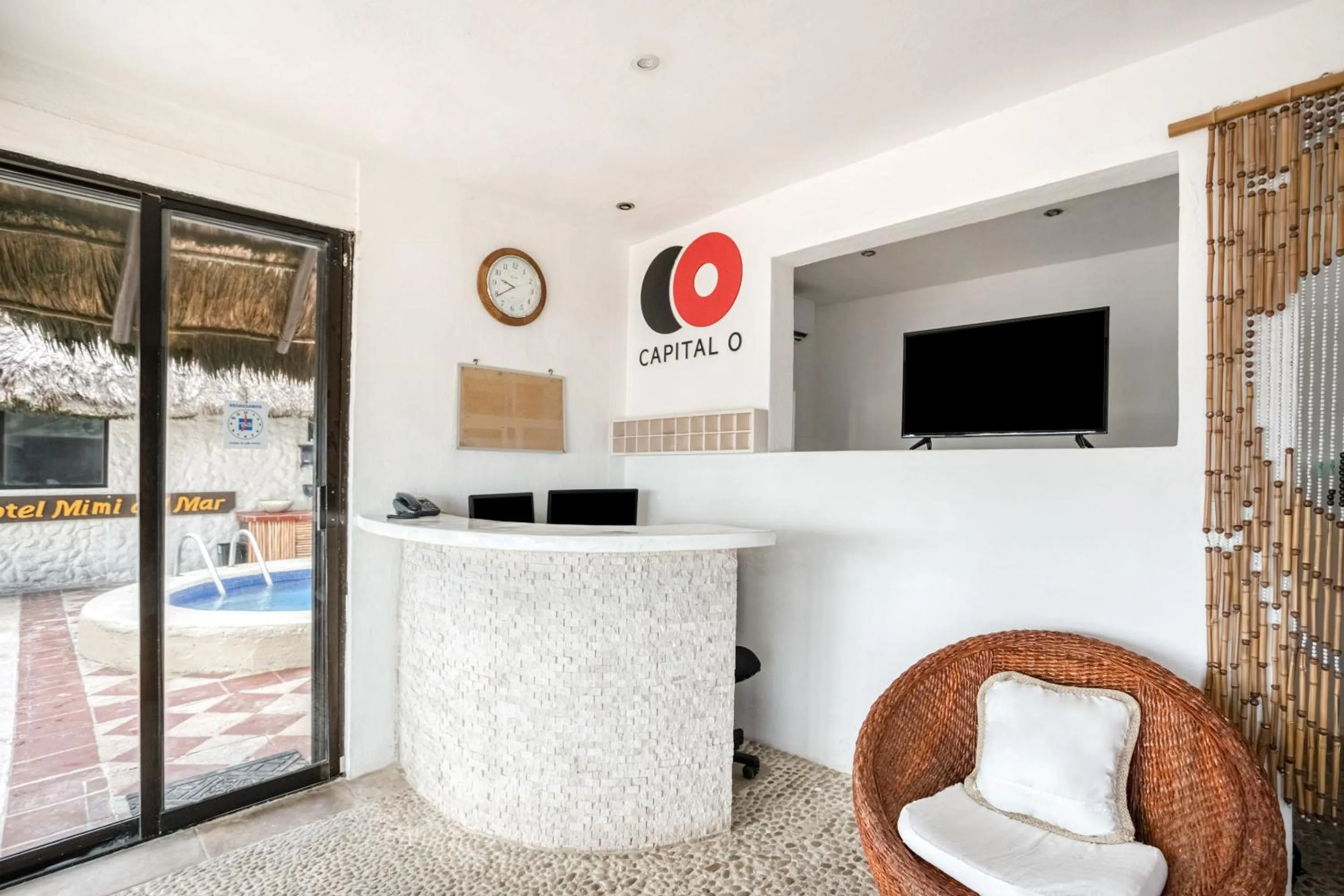 Lobby or reception in Capital O Mimi Del Mar, Playa del Carmen