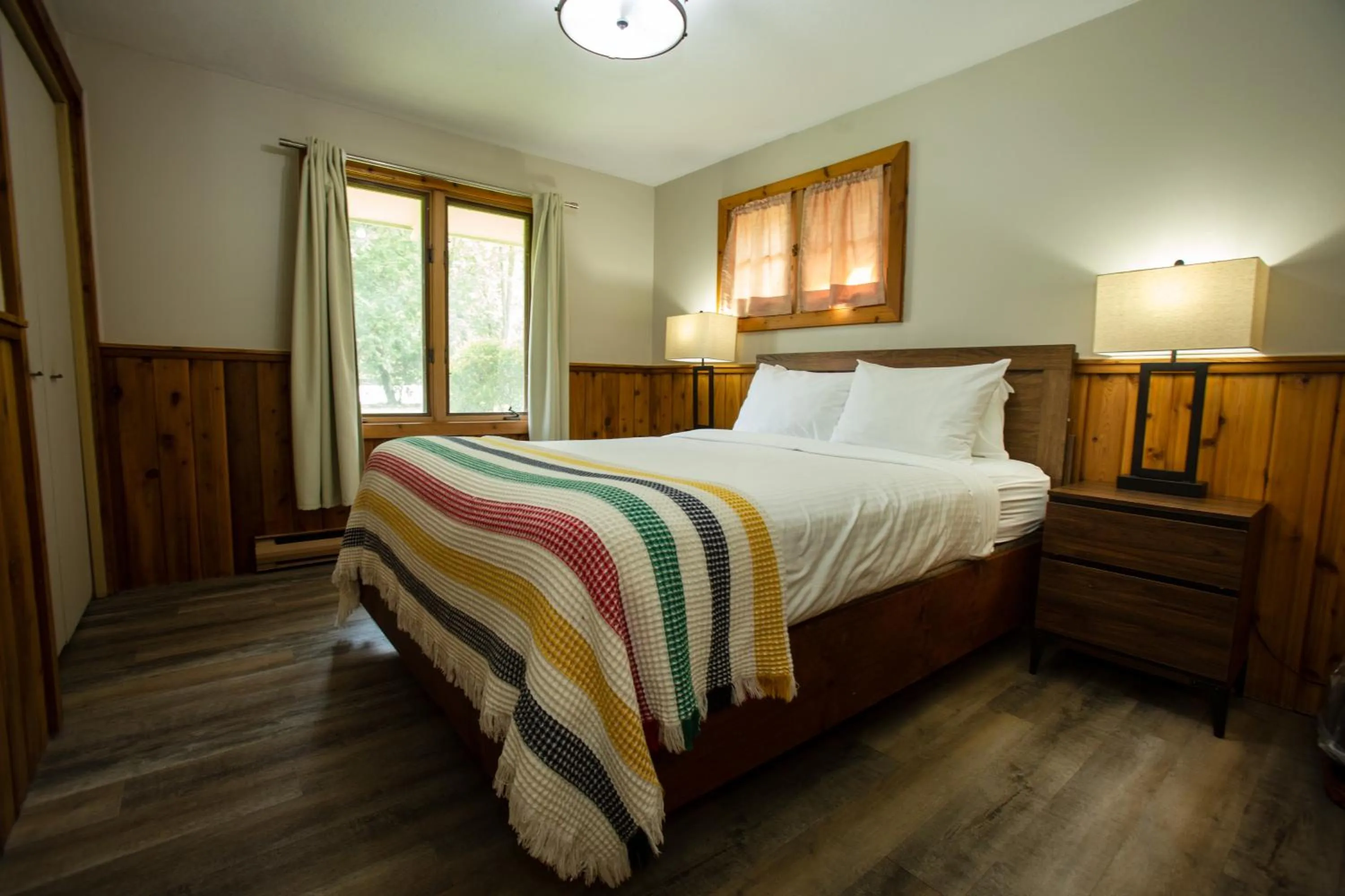 Bed in Oakwood Resort