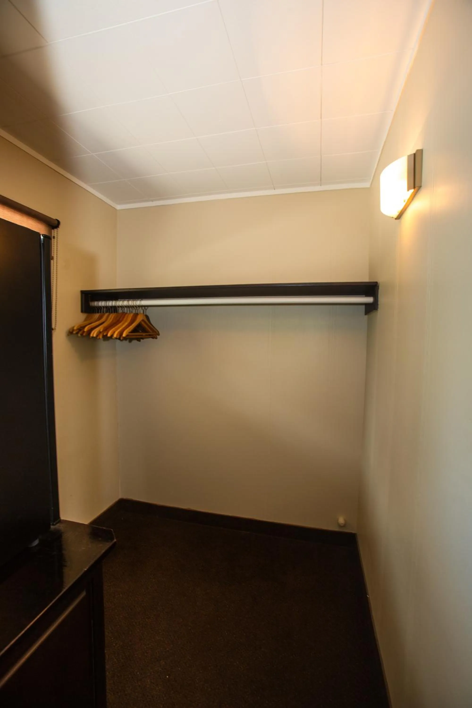 wardrobe in Oakwood Resort