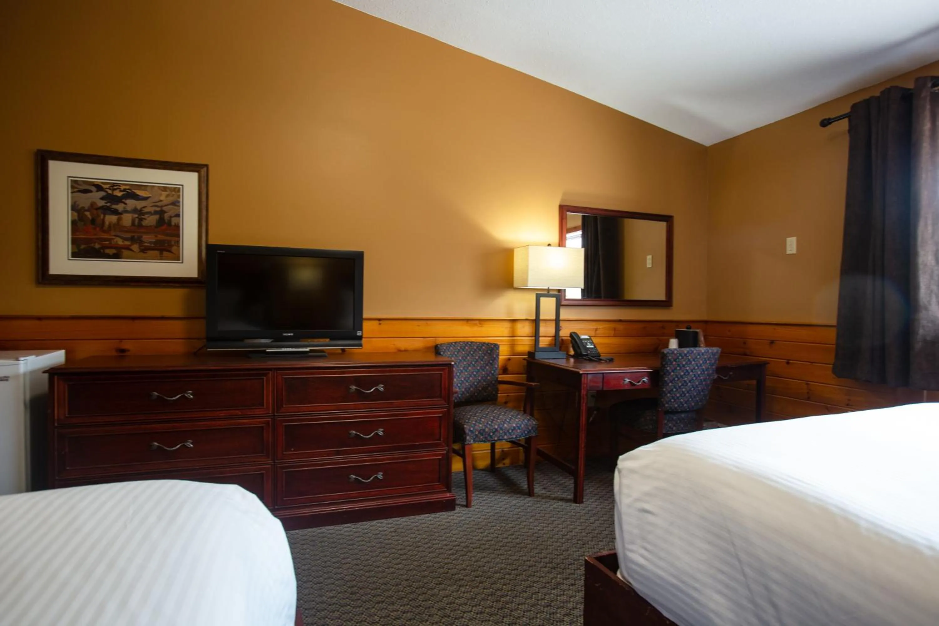 Bed in Oakwood Resort