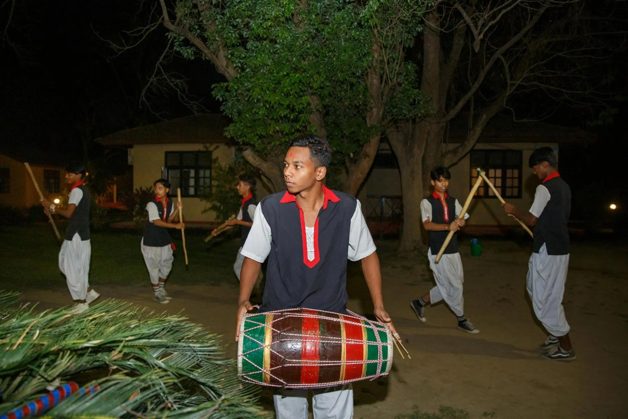 Evening entertainment in Green Mansions Jungle Resort