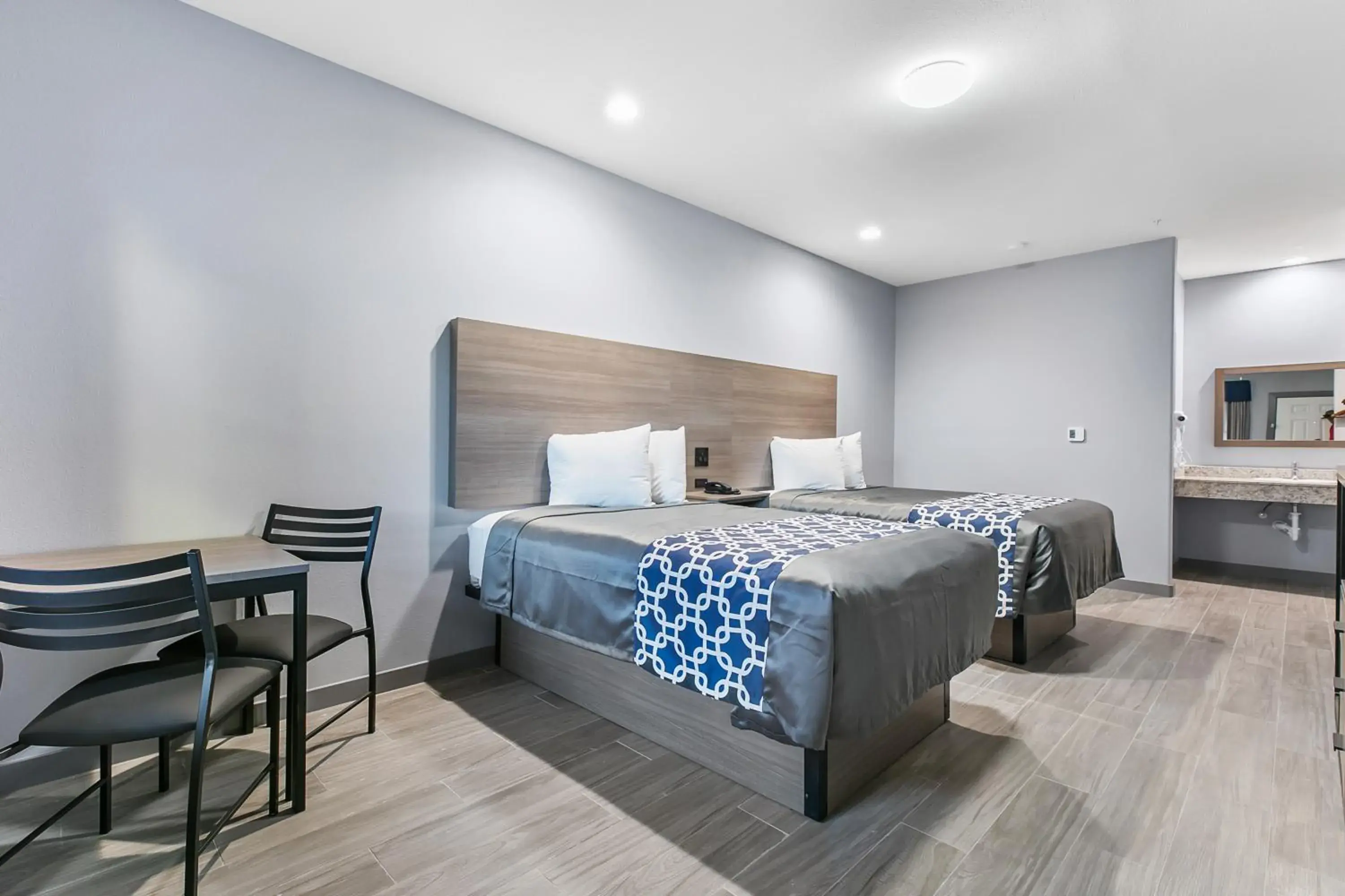 Standard Double Room with Pool View in El Delfín Lodge Standard Double Room with Pool View in El Delfín Lodge