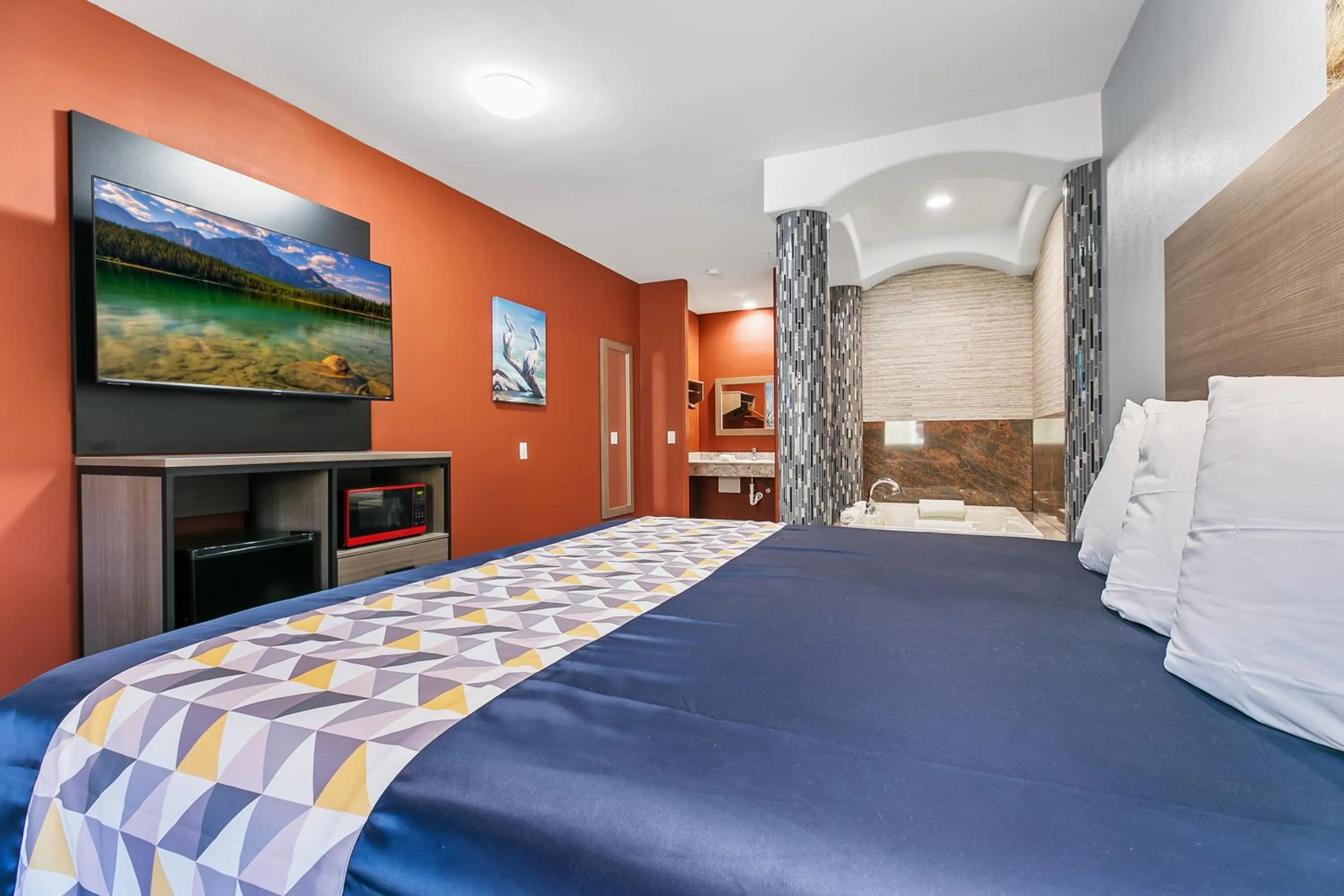 Bed in El Delfín Lodge