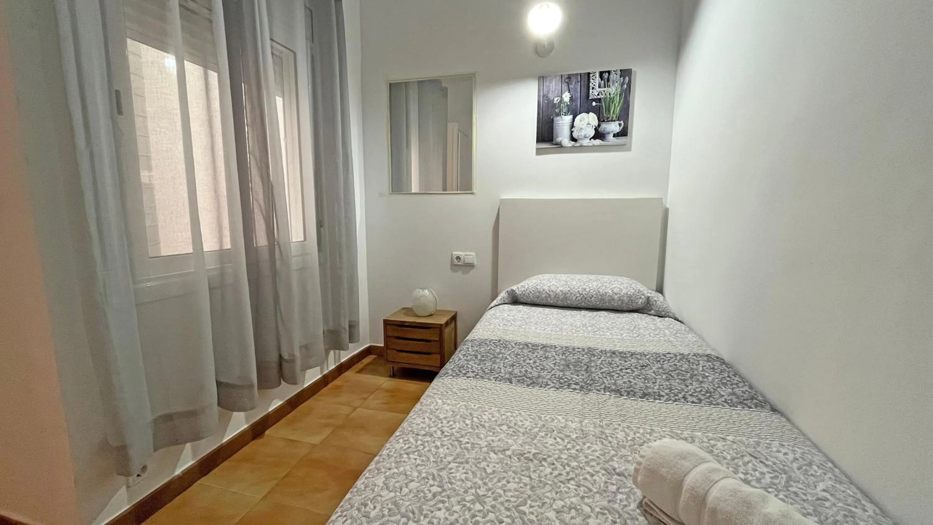 Photo of the whole room, Bed in Hostal La Premsa