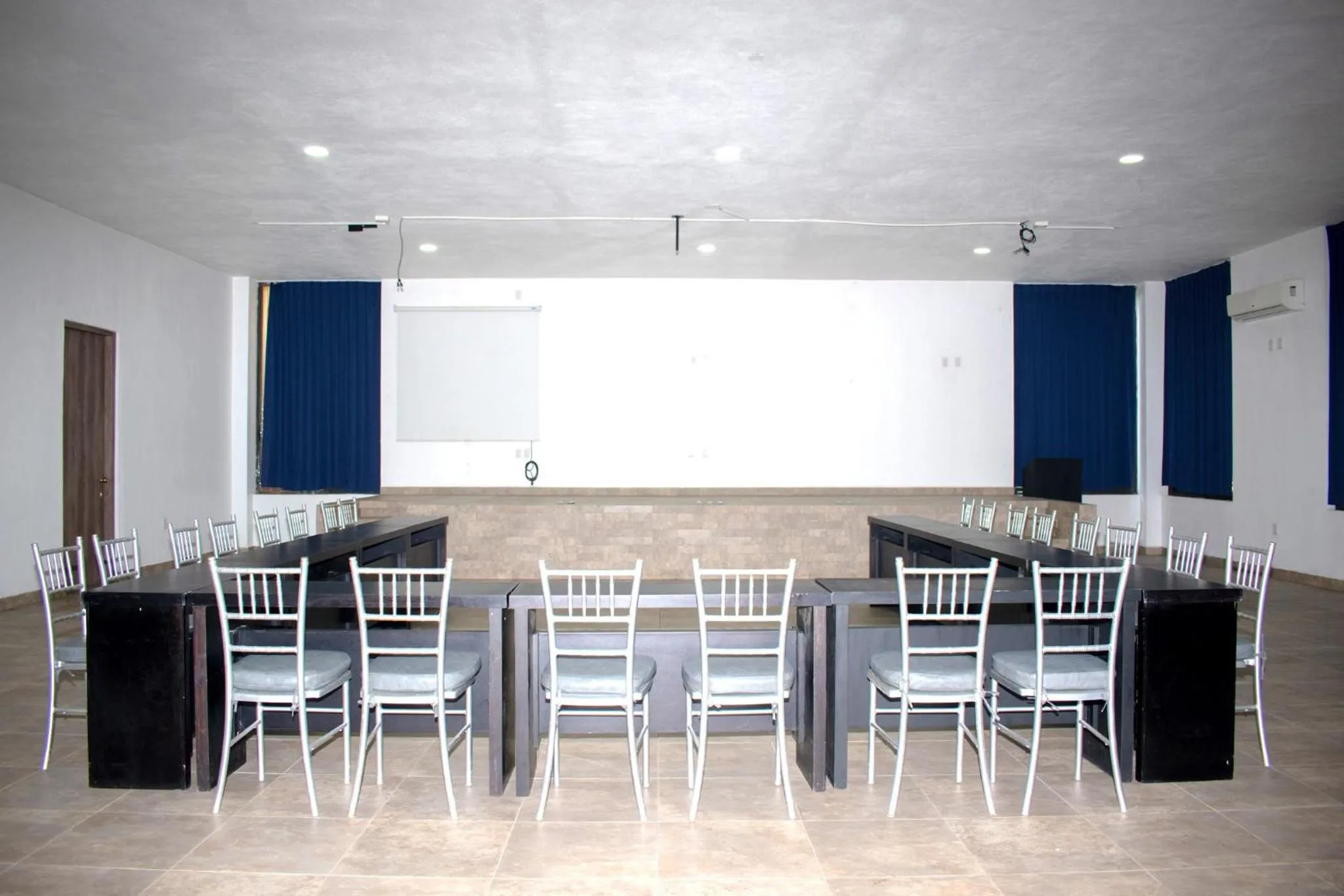Meeting/conference room in Coral Blue Huatulco All Inclusive
