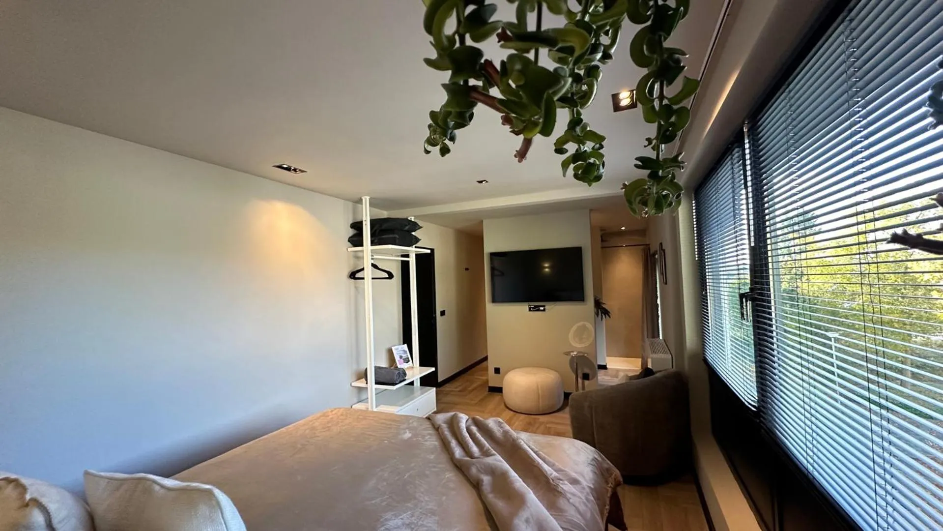 Bed in Boutique Hotel Le Faucon