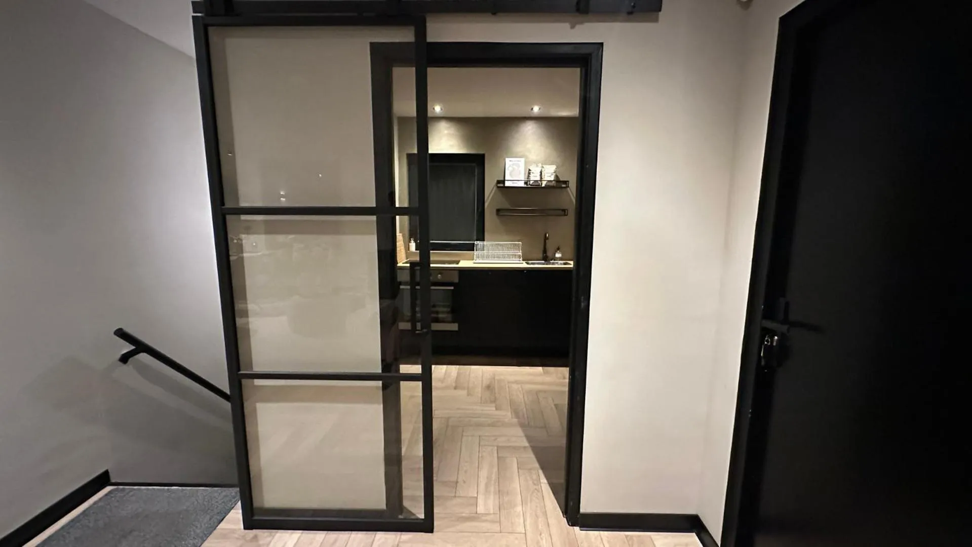 Communal lounge/ TV room in Boutique Hotel Le Faucon