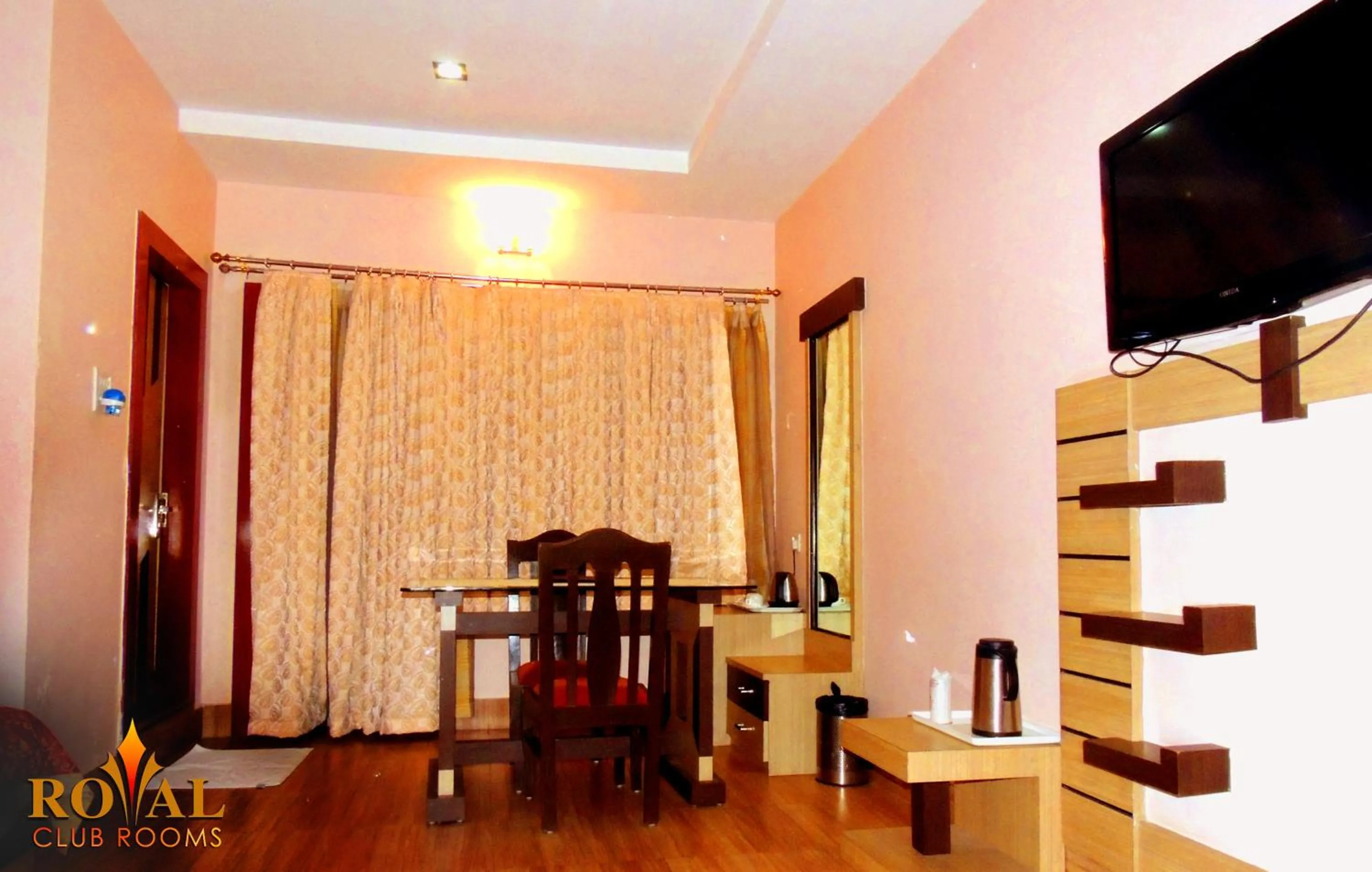 Photo of the whole room in Hotel Royal Highness