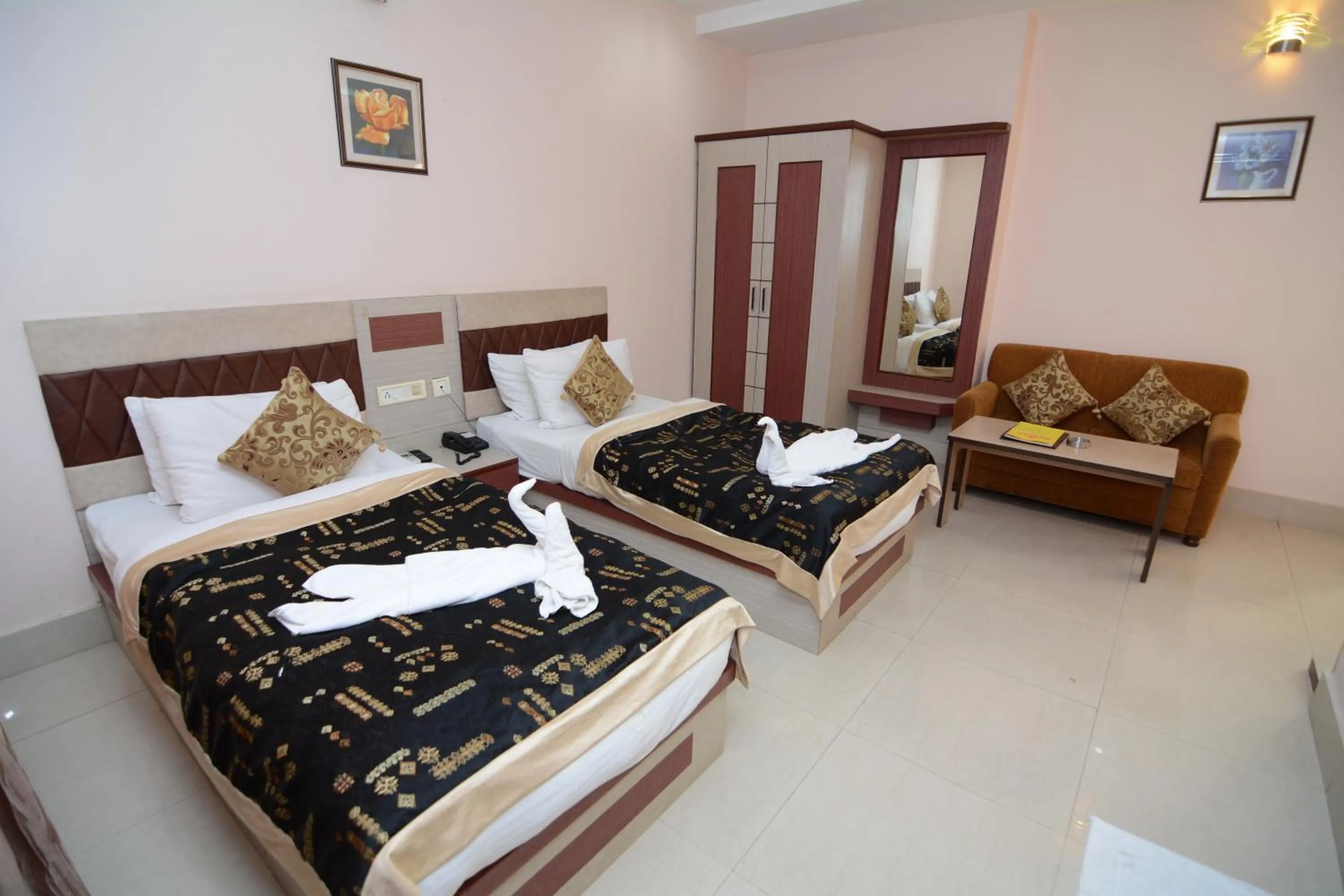 Bed in Hotel Royal Highness