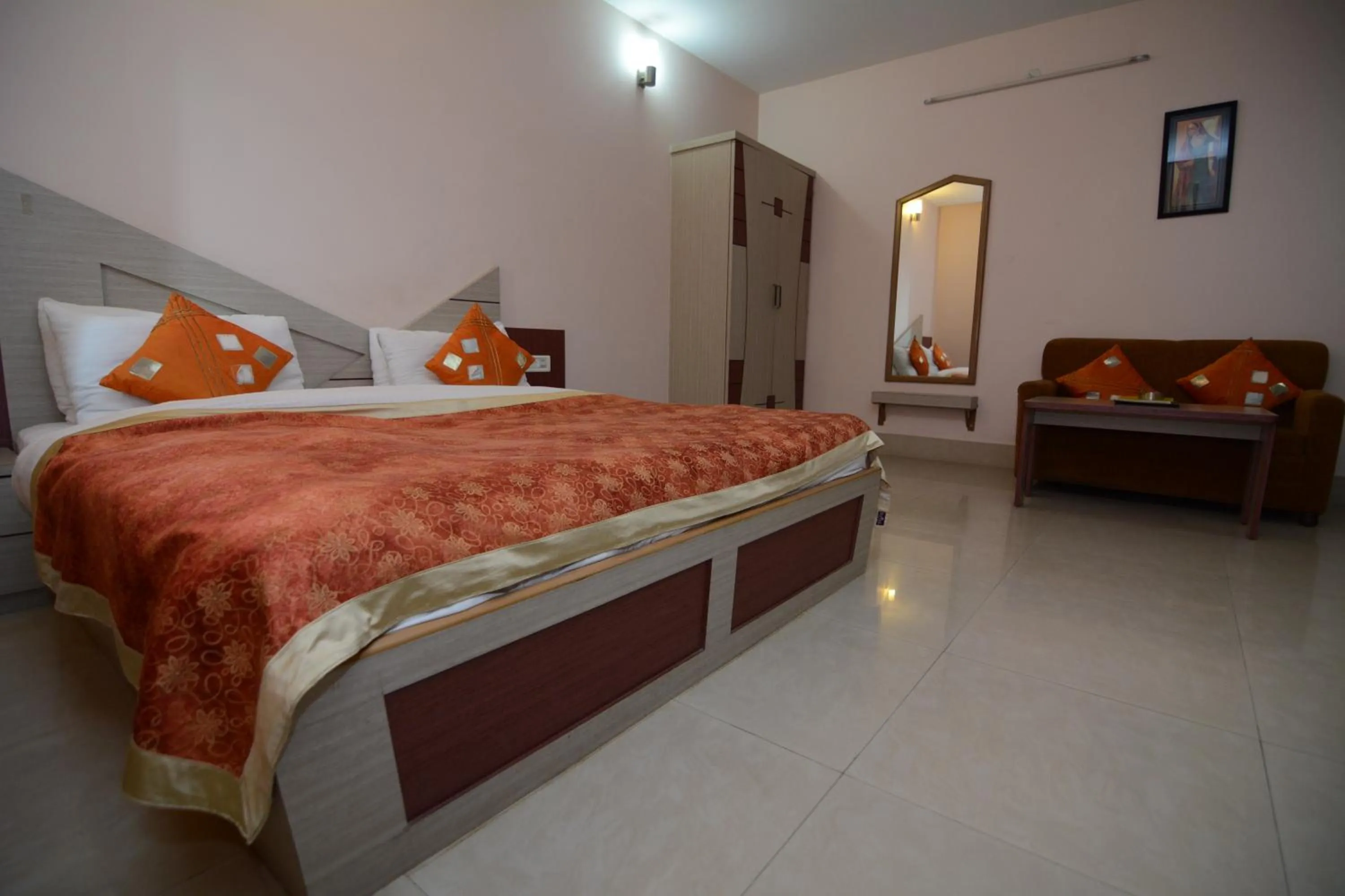 Bed in Hotel Royal Highness