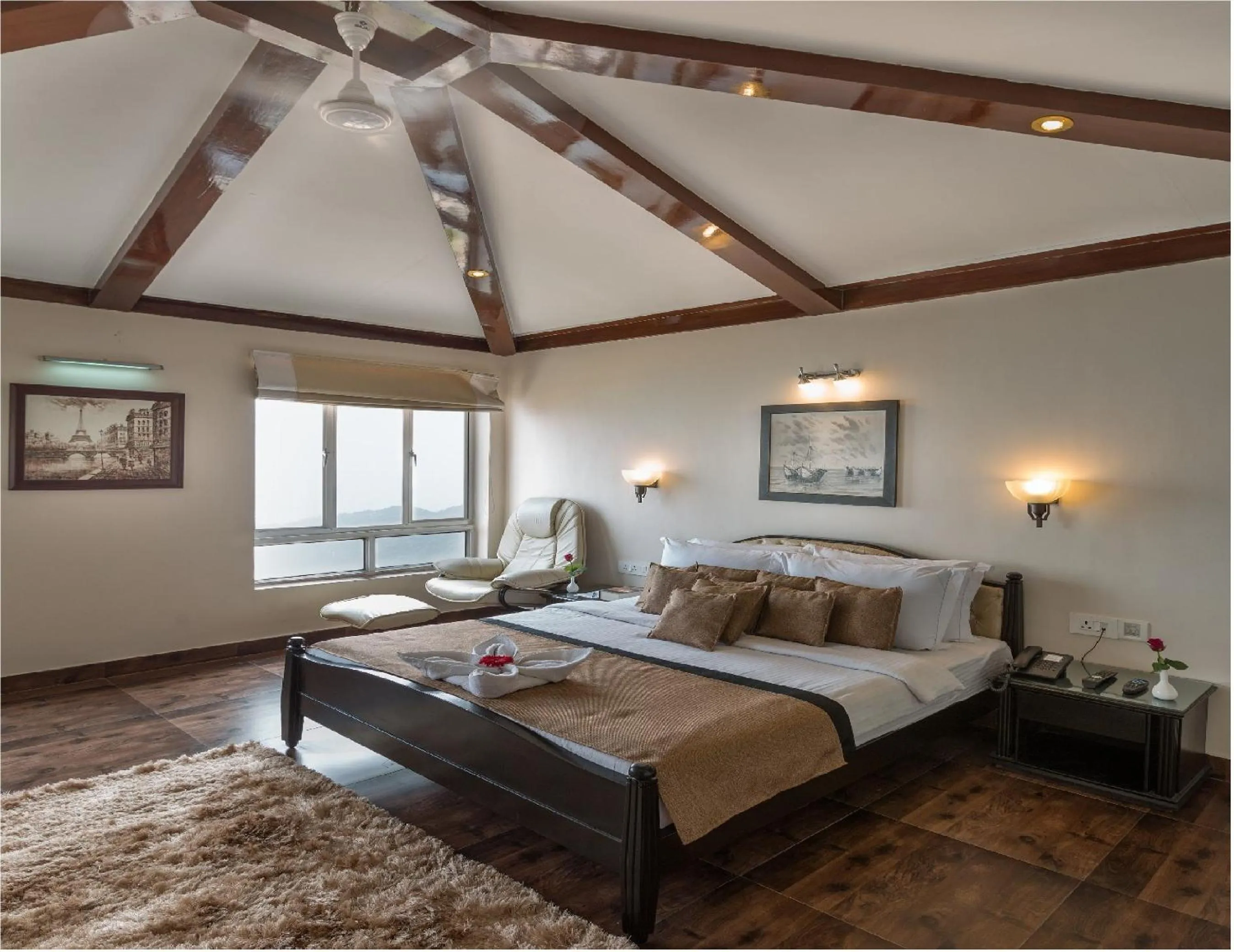 Bed in Polo Cherrapunjee Resort