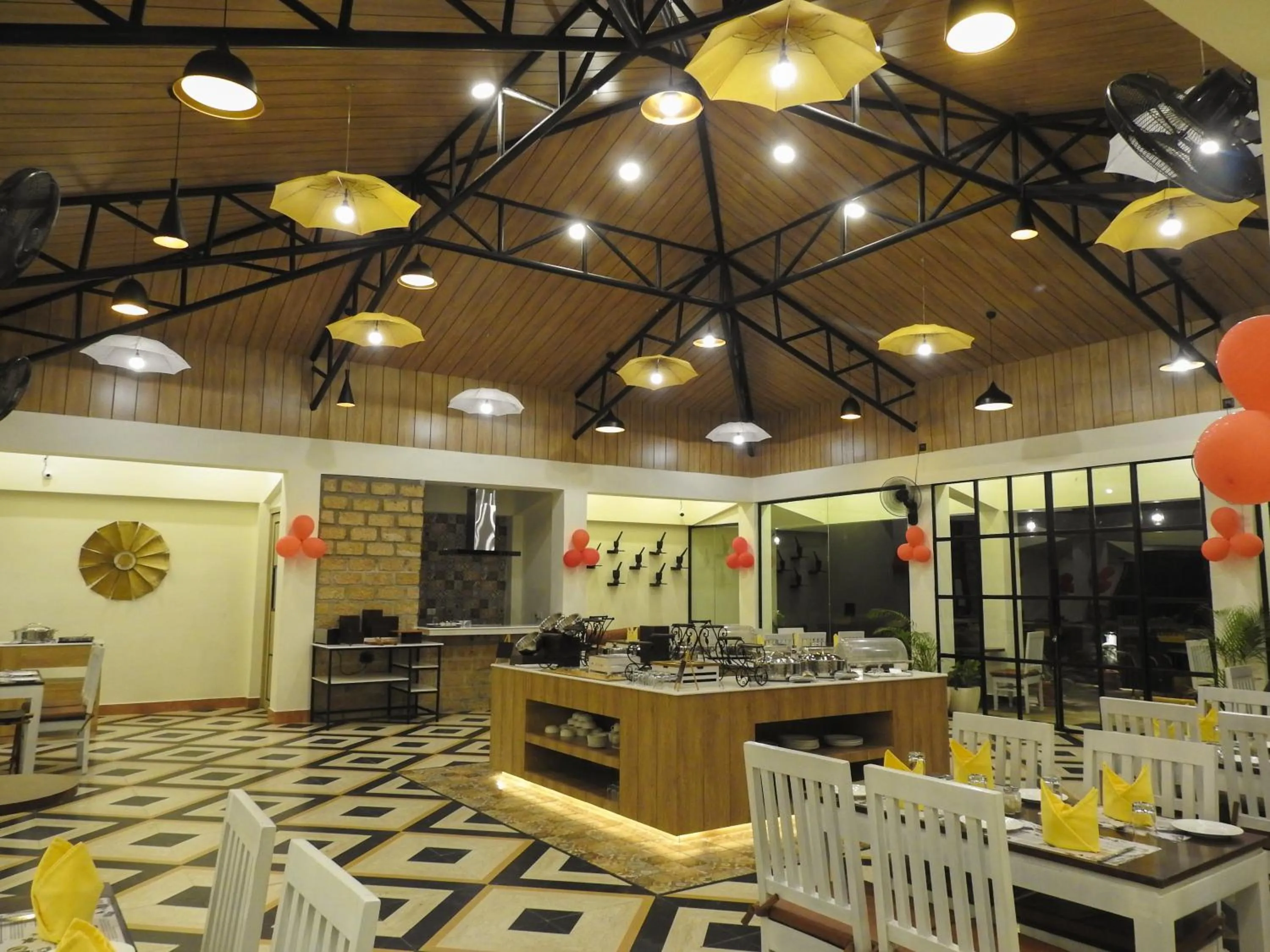 Restaurant/places to eat in Polo Cherrapunjee Resort