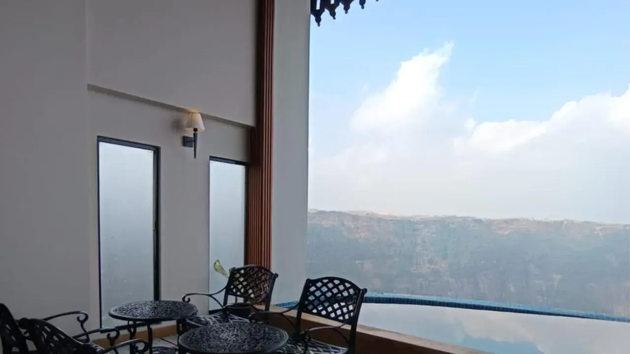 Villa with Private Pool in Polo Cherrapunjee Resort Villa with Private Pool in Polo Cherrapunjee Resort