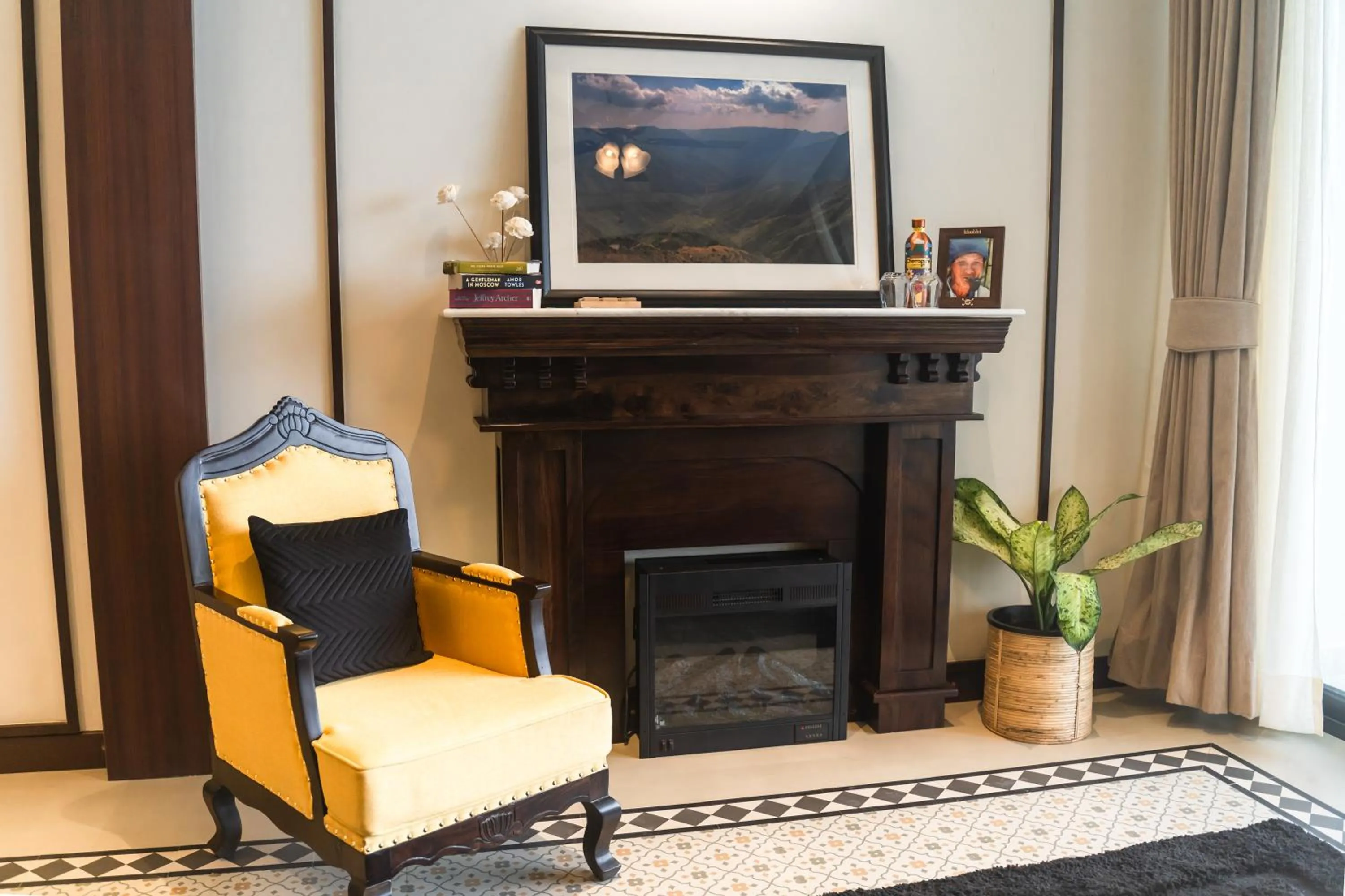 Bedroom in Polo Cherrapunjee Resort