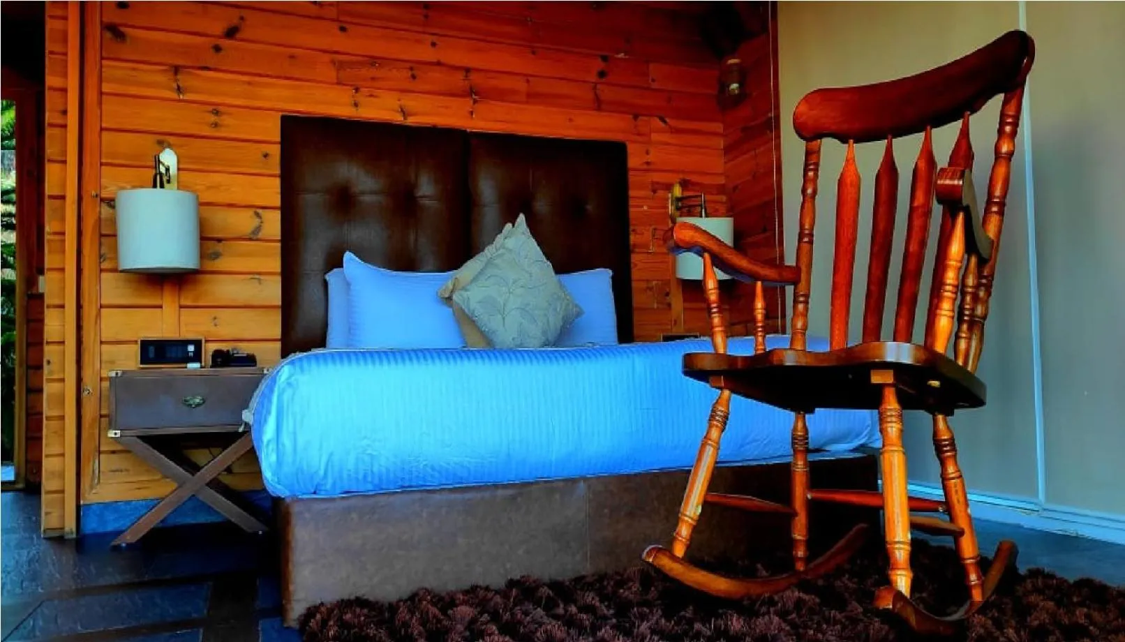 Bed in Polo Cherrapunjee Resort