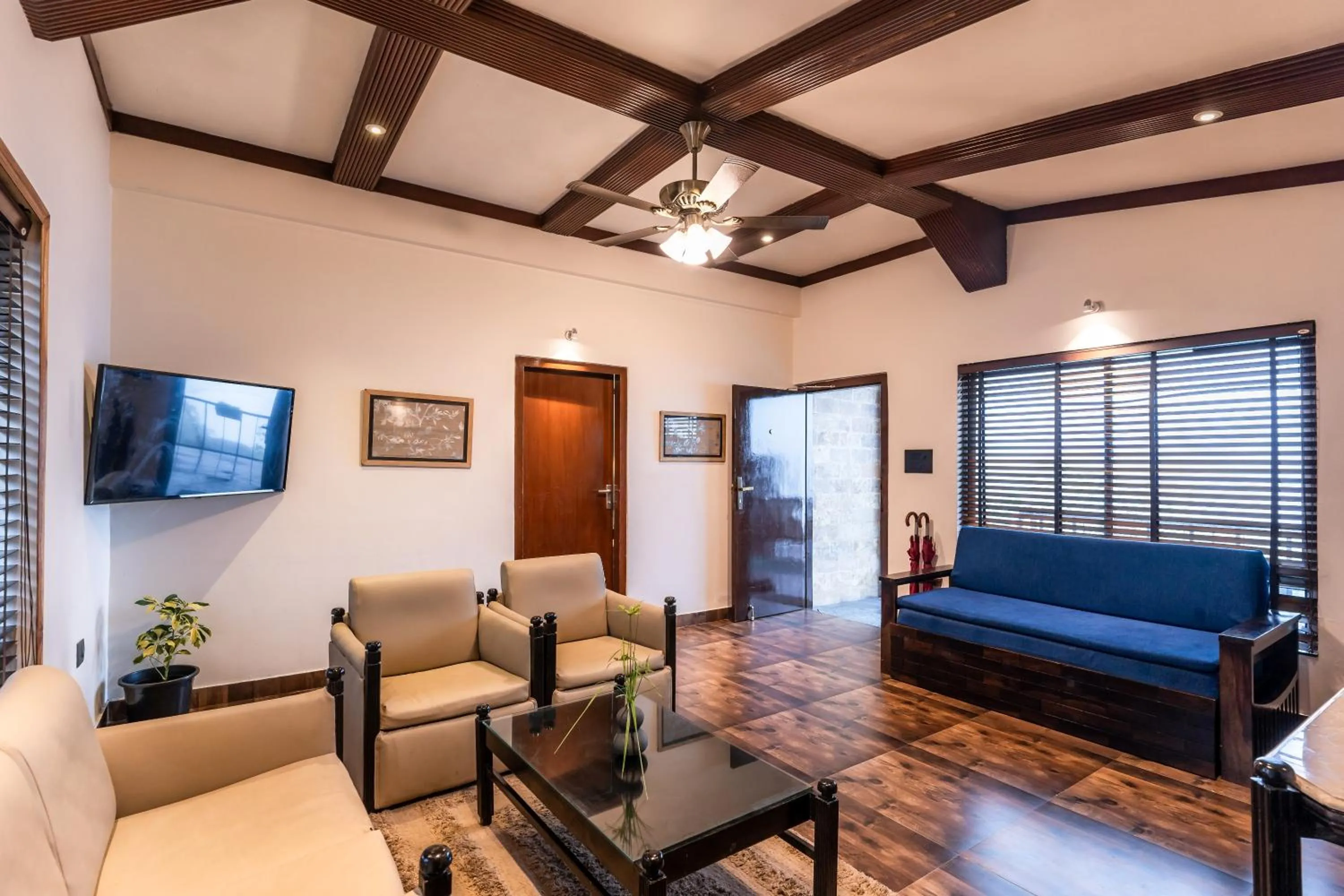 Living room in Polo Cherrapunjee Resort