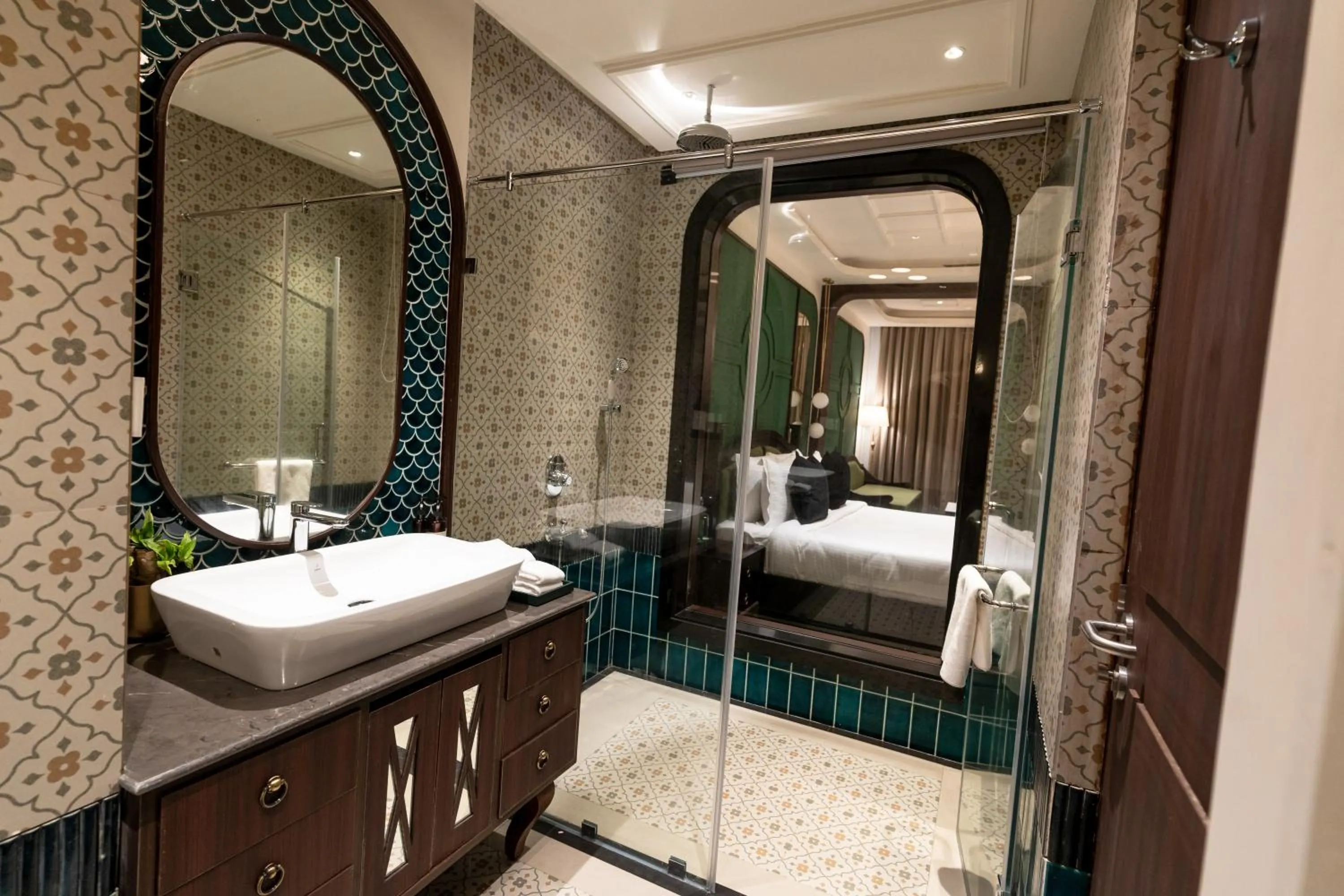 Bathroom, Bed in Polo Cherrapunjee Resort