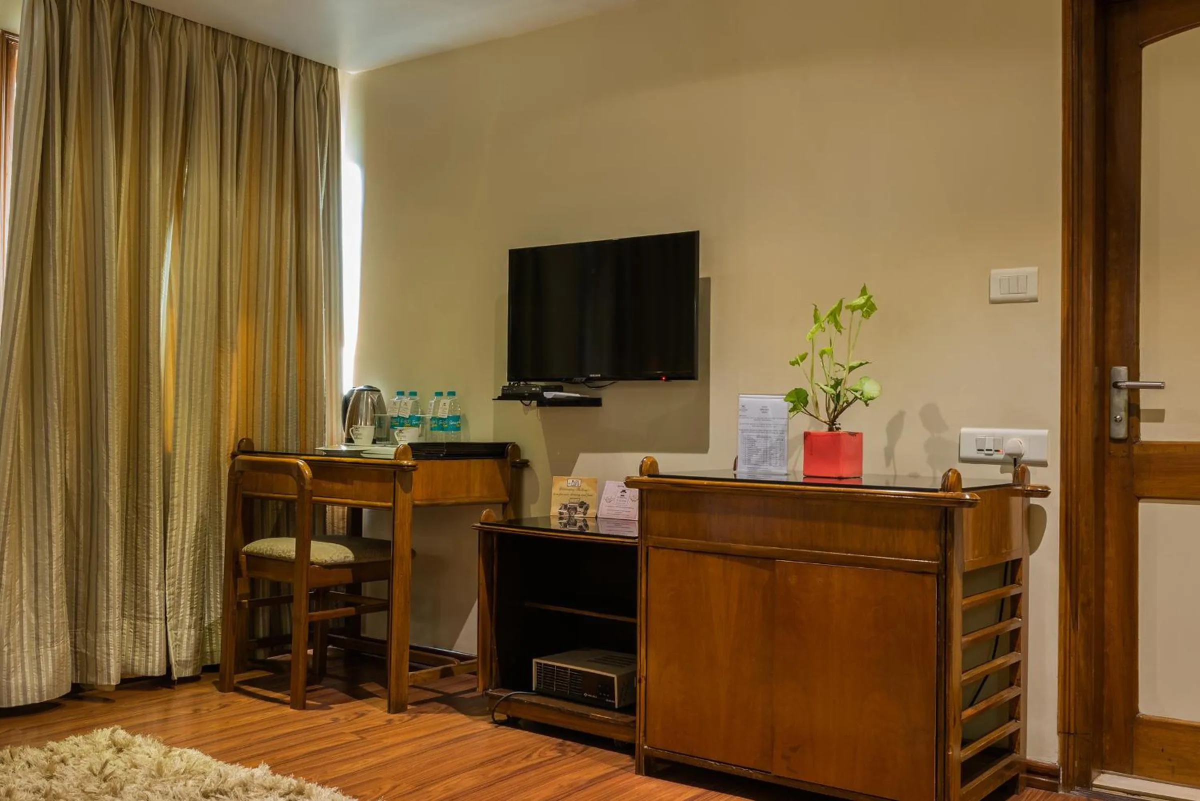 TV and multimedia in Polo Cherrapunjee Resort