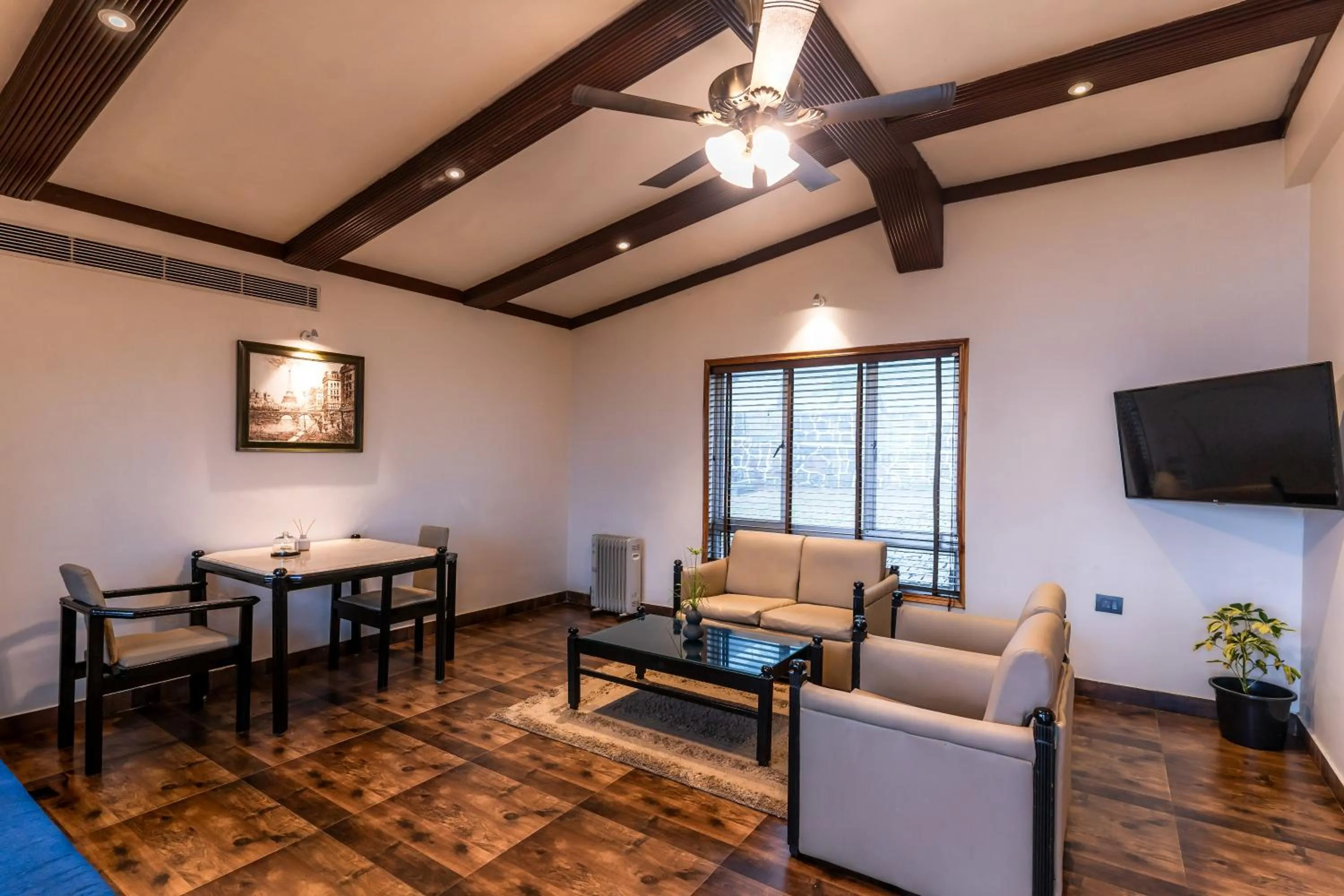 Living room in Polo Cherrapunjee Resort