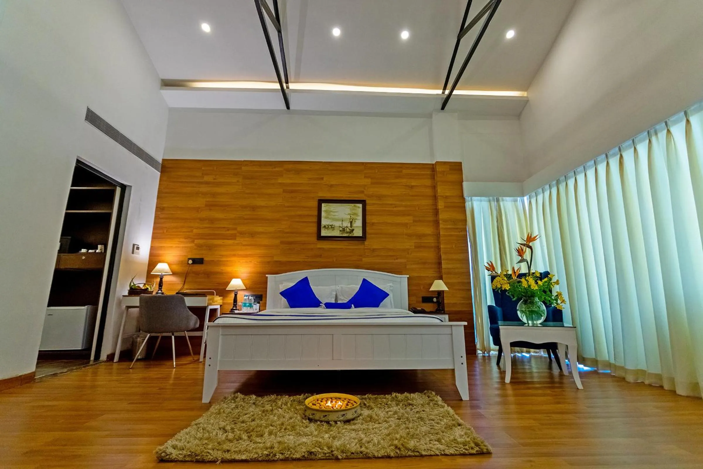 Bed in Polo Cherrapunjee Resort