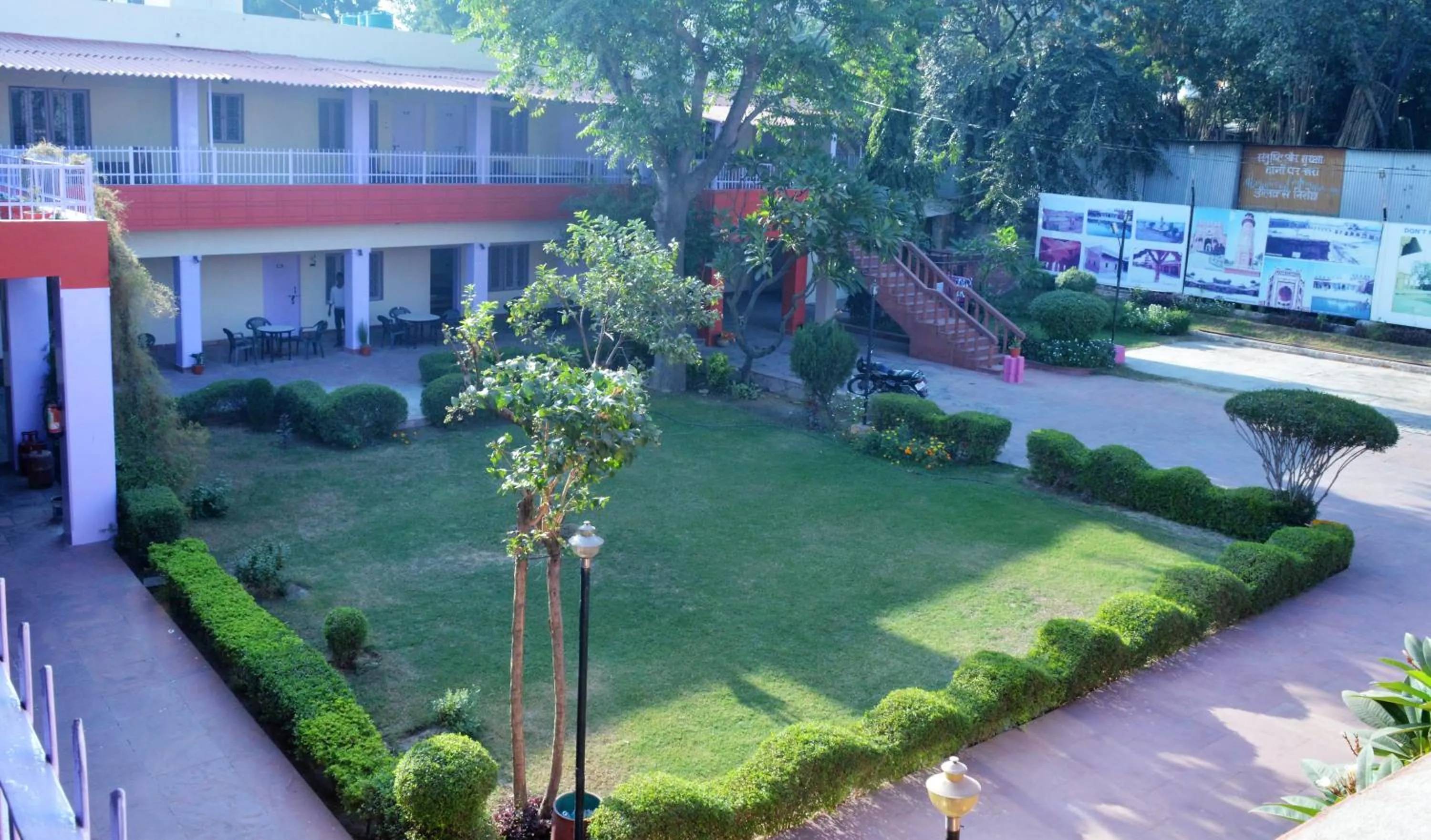 Hotel Goverdhan Tourist Complex