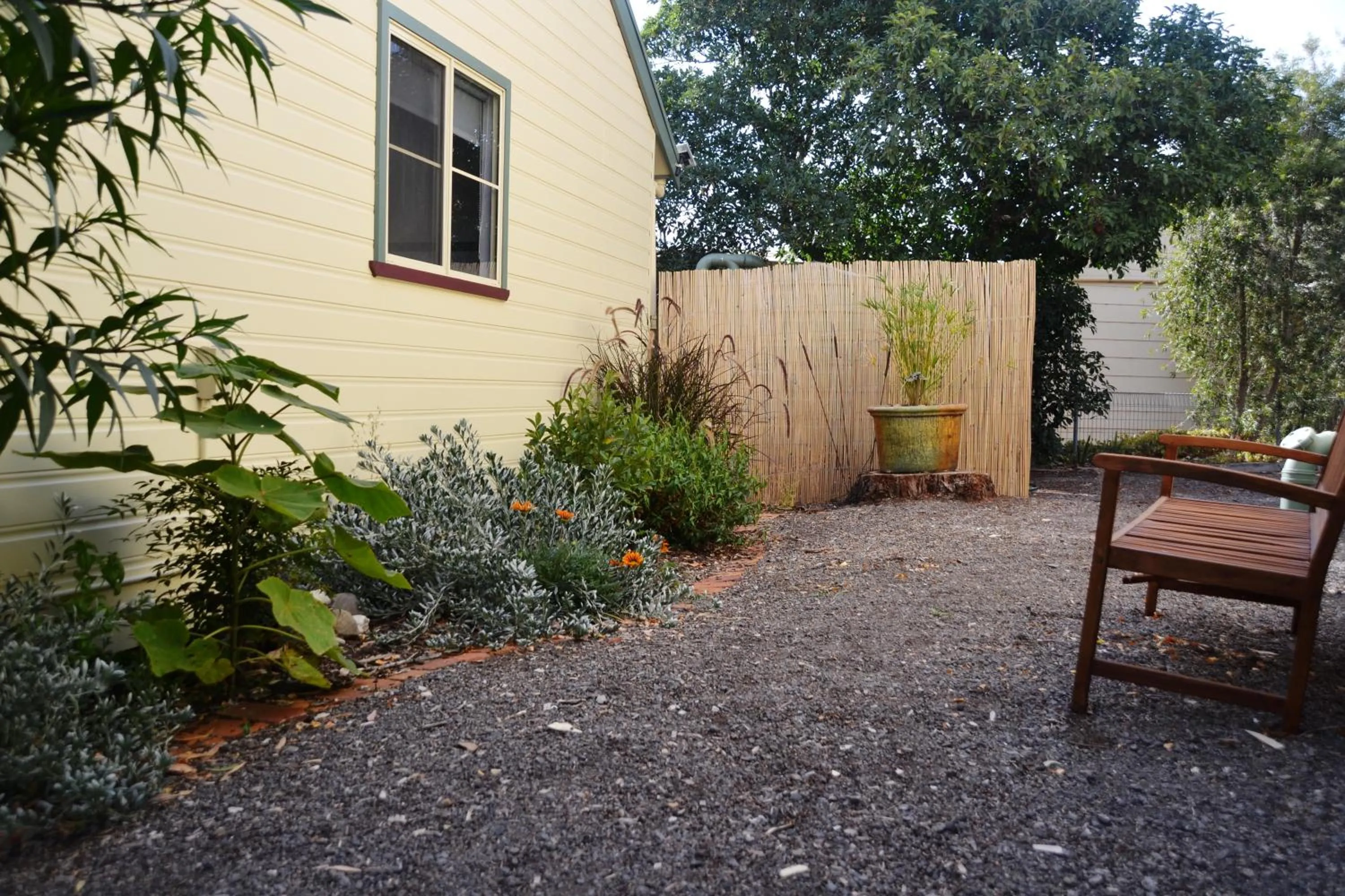 Garden in Avoca Cottages VICTORIA
