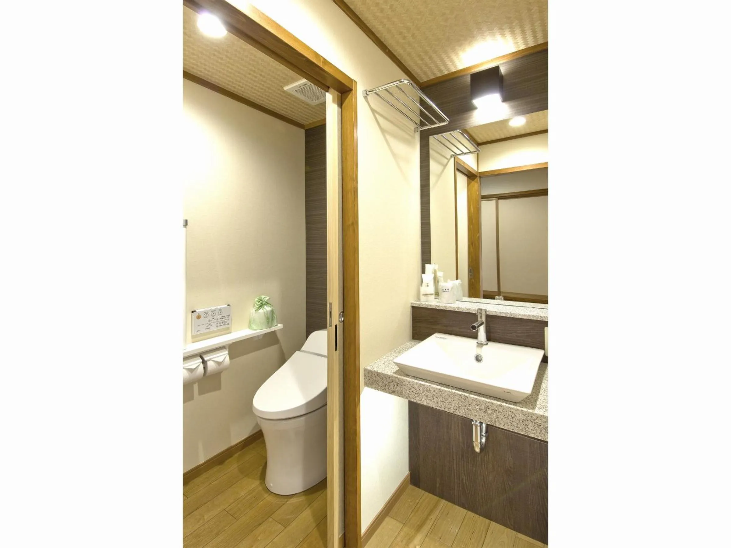 Bathroom in Lakeland Hotel Mizunosato