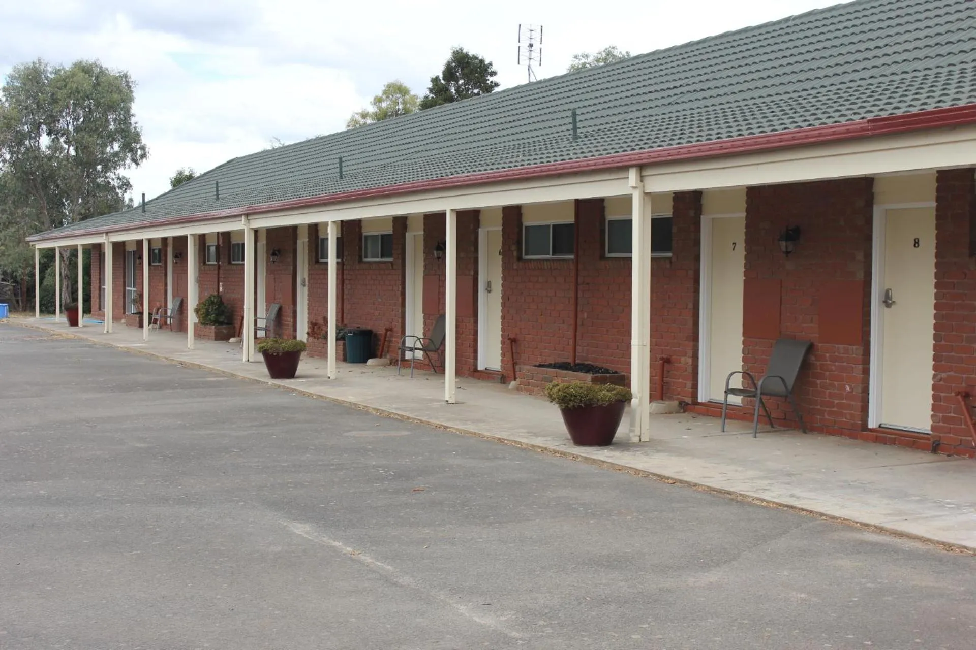 Property building in Cardigan Lodge