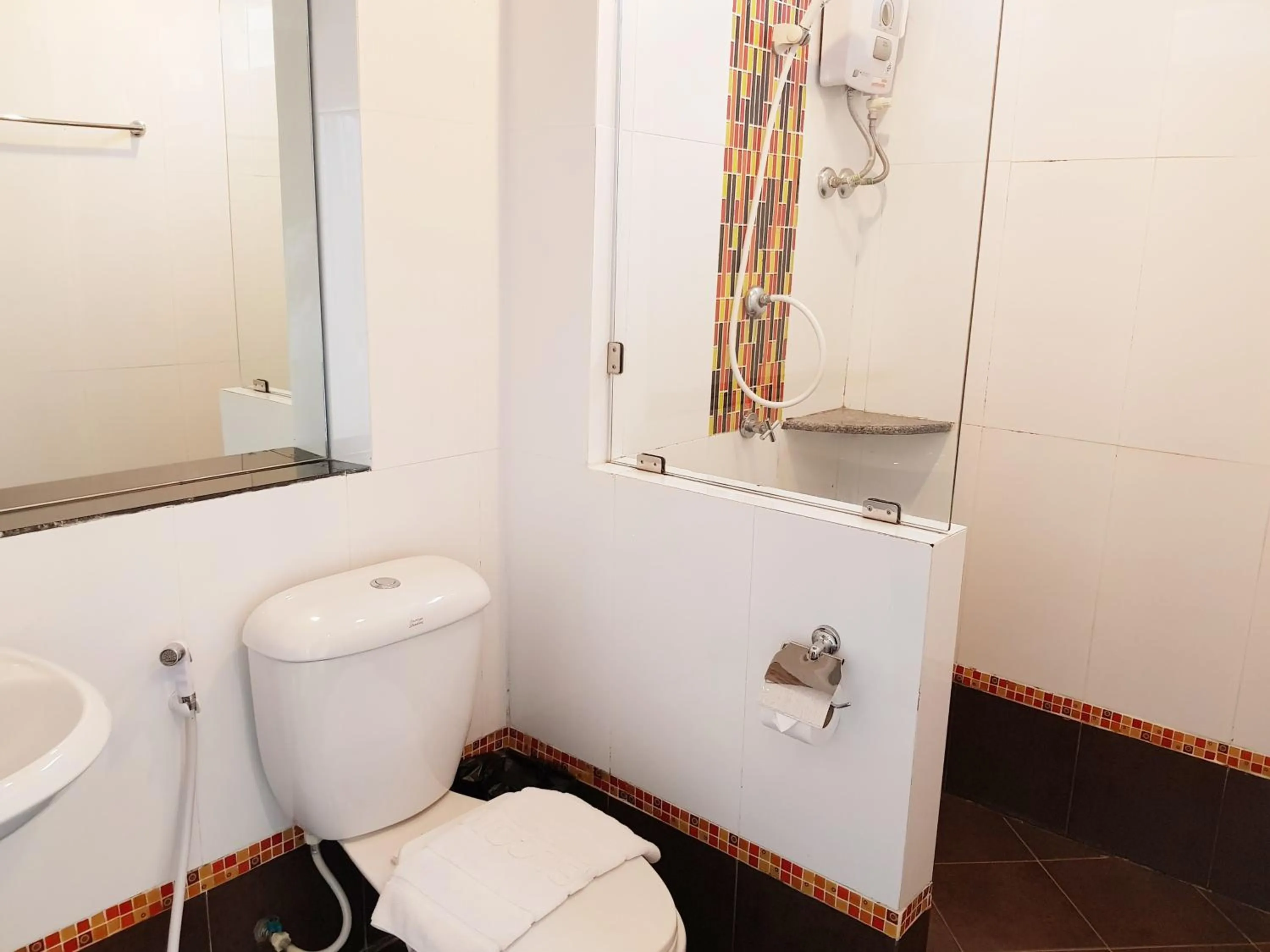 Bathroom in Le' Luxe Residence