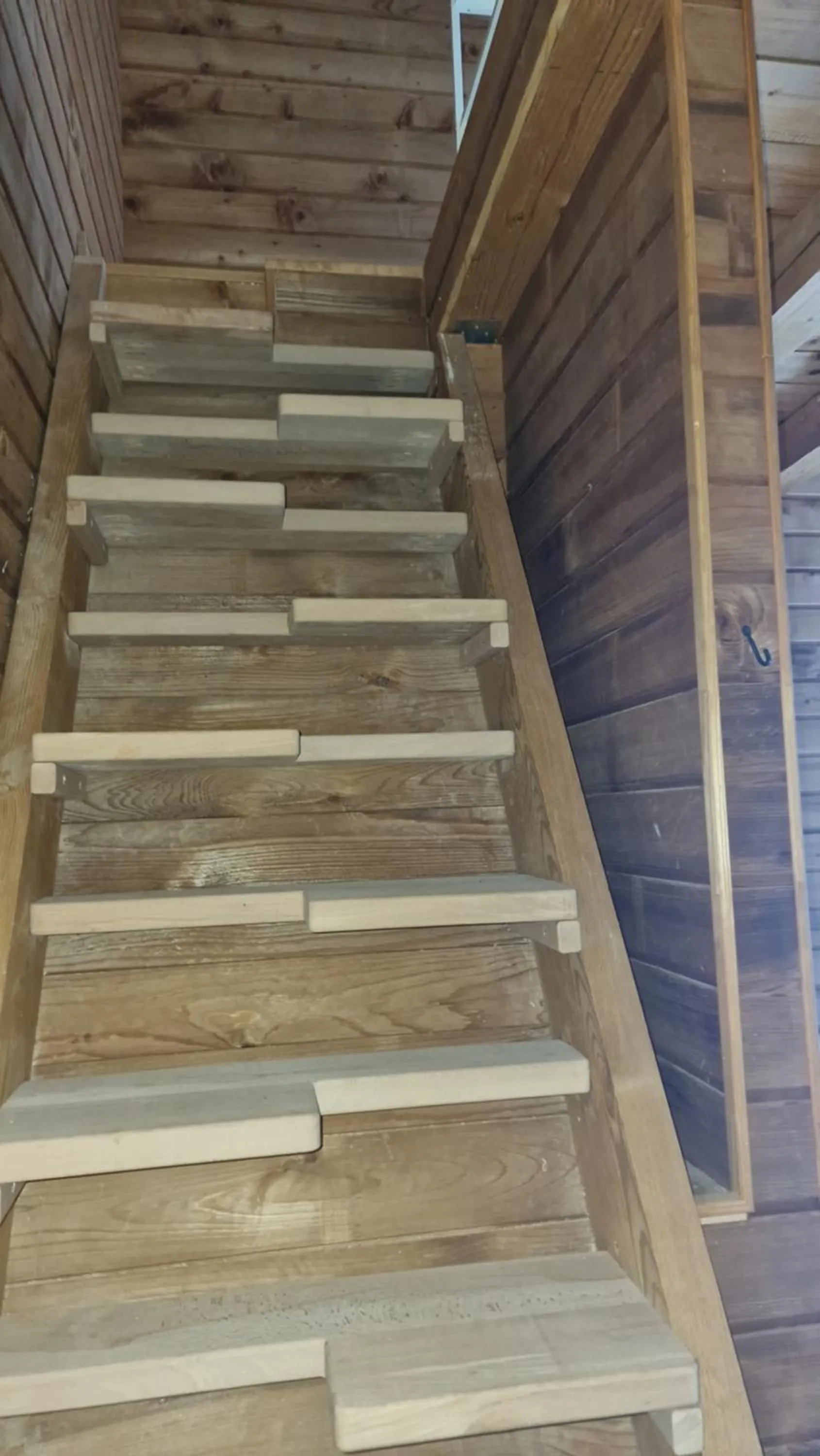 RILA 6ATO Hotel & Restaurant