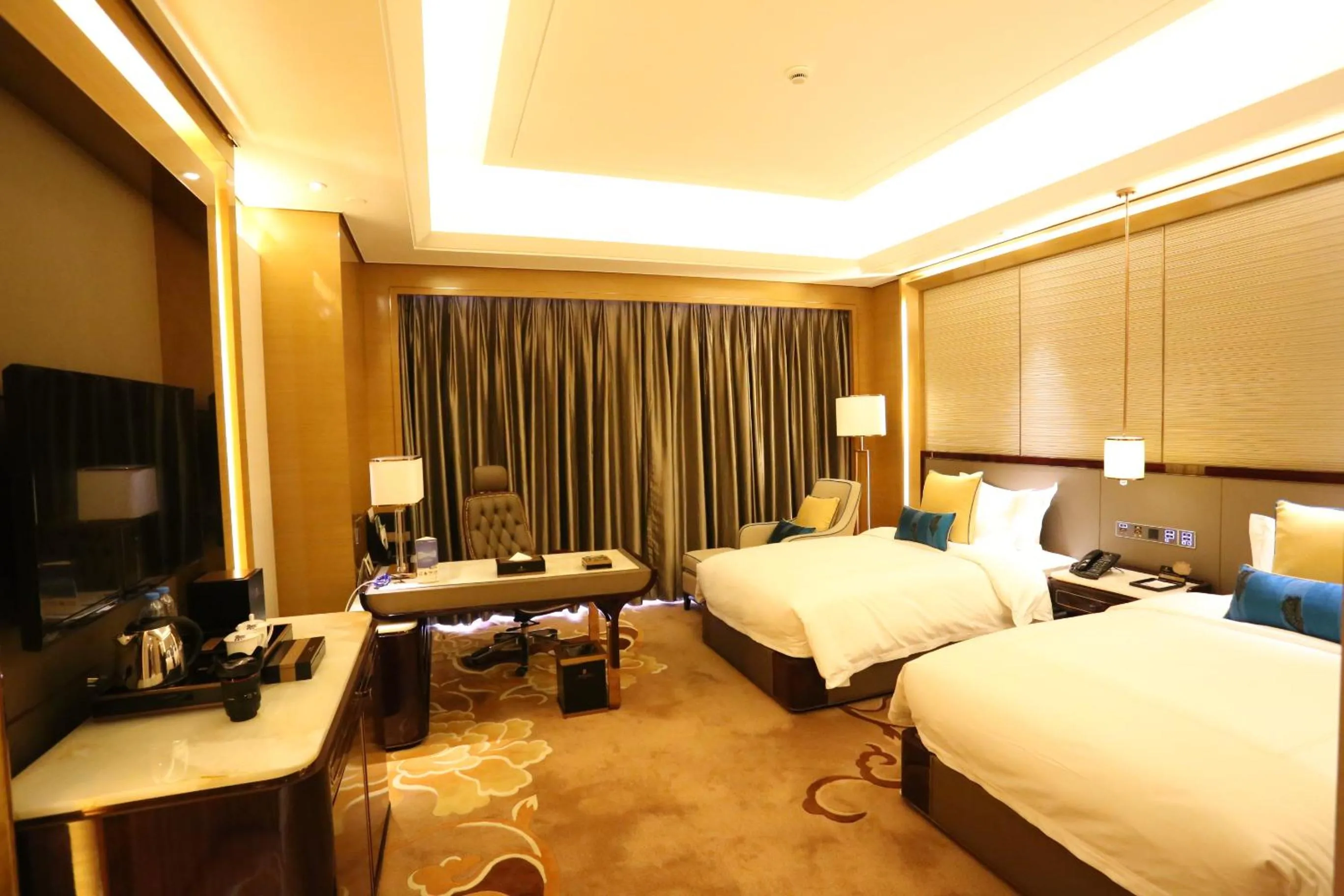 Bed in JinJiang International Hotel Urumqi