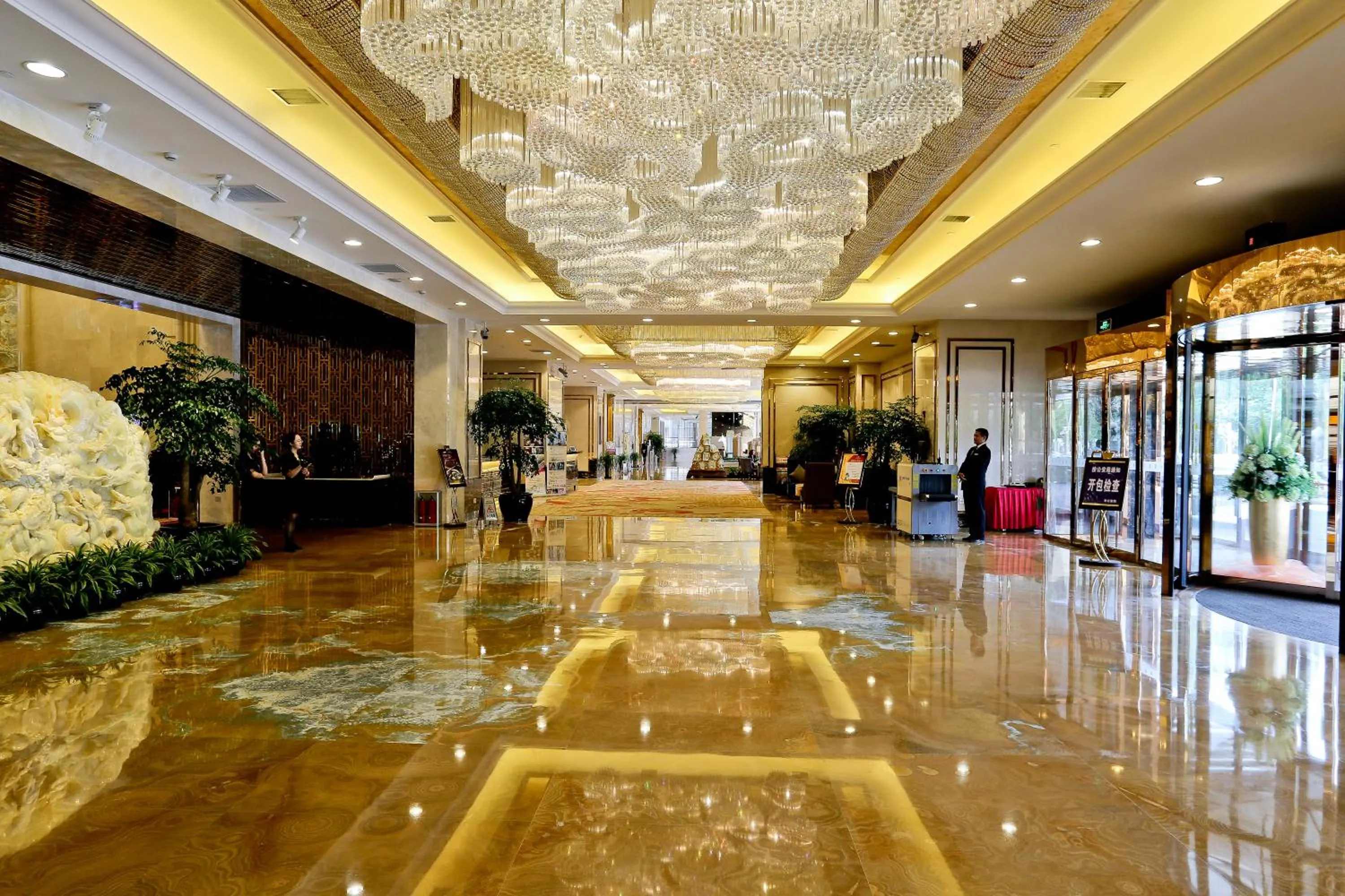 Lobby or reception in JinJiang International Hotel Urumqi
