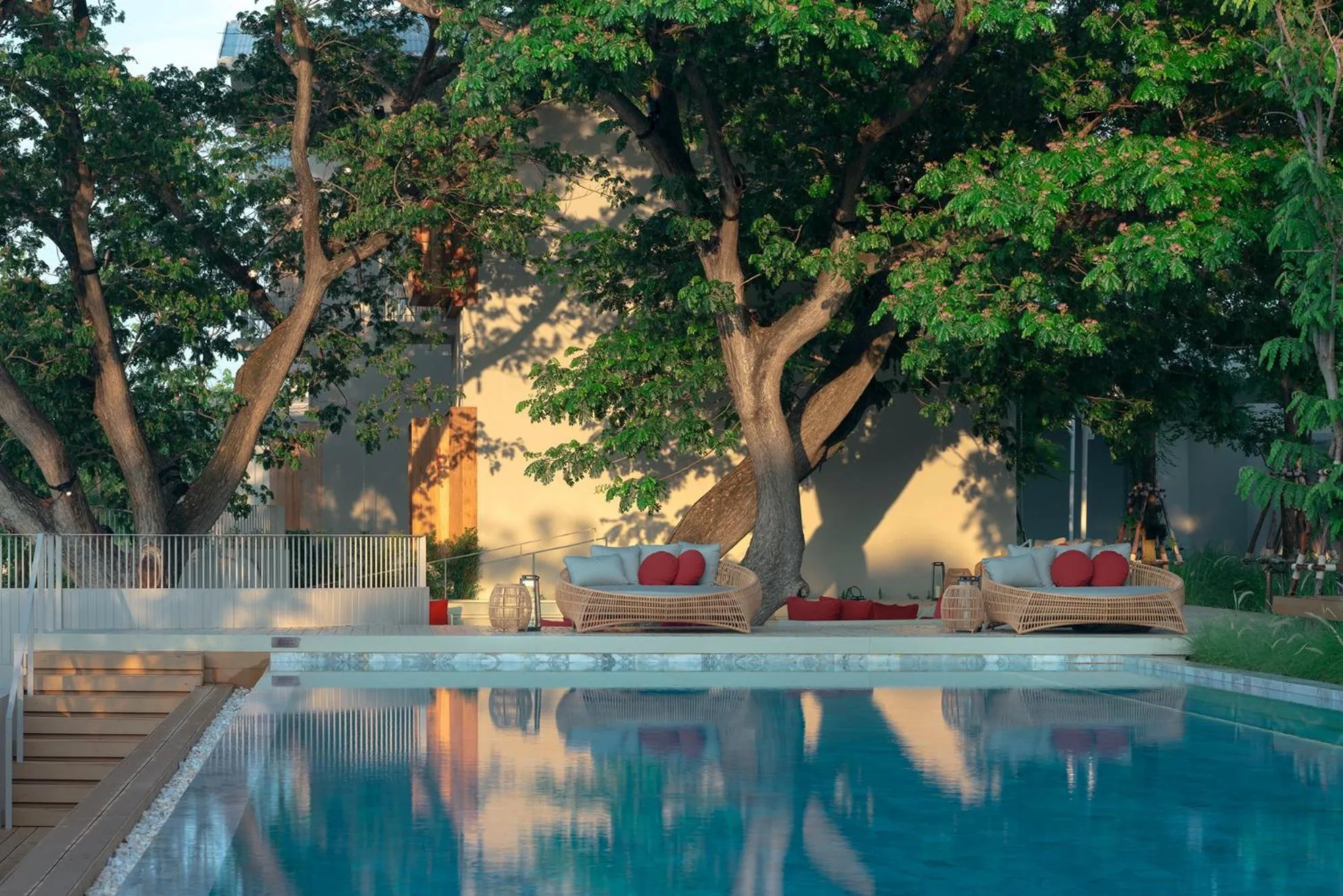 Pool view in Sala Bang Pa-In