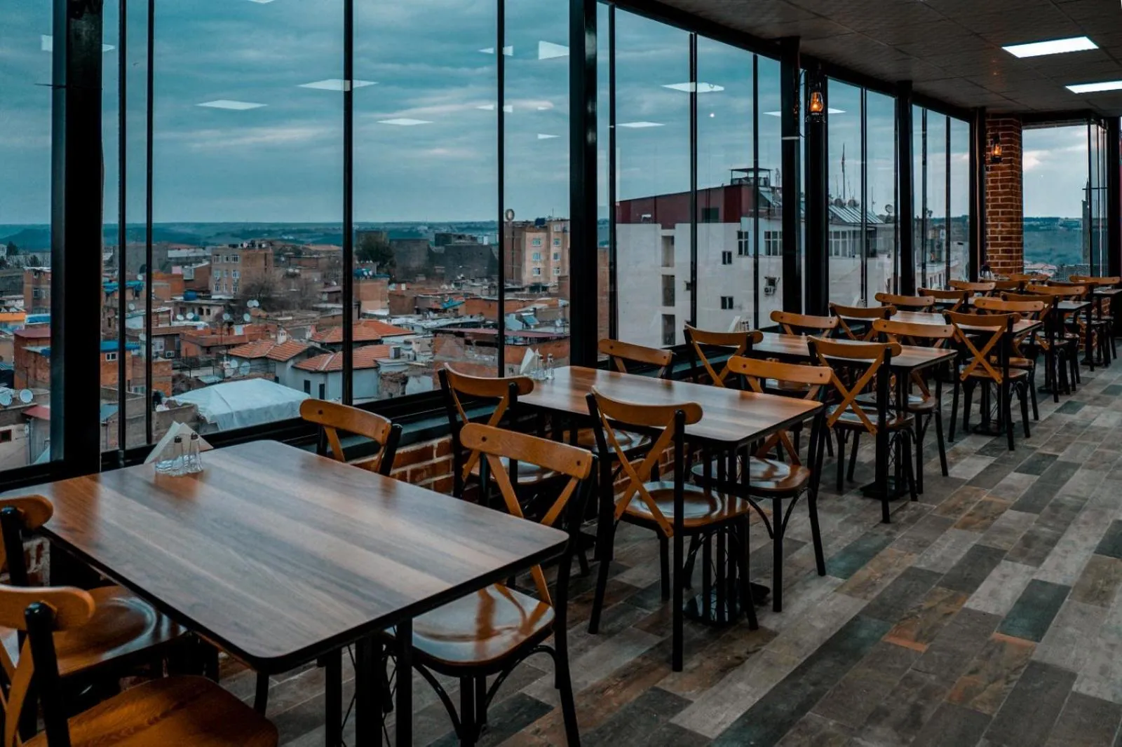 Restaurant/places to eat in HASUNİ TAŞ HOTEL