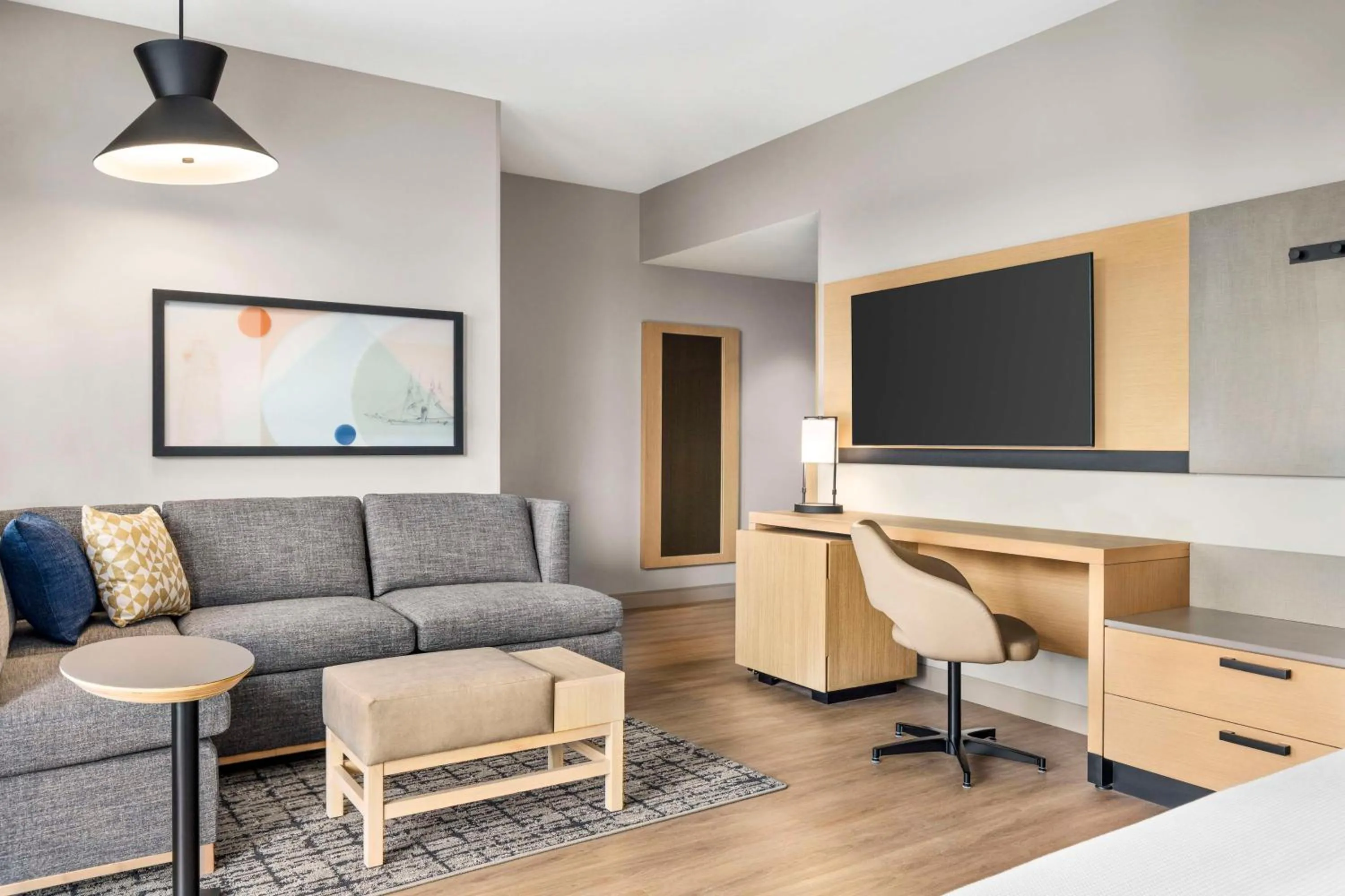 Bedroom in Hyatt Place Virginia Beach Oceanfront