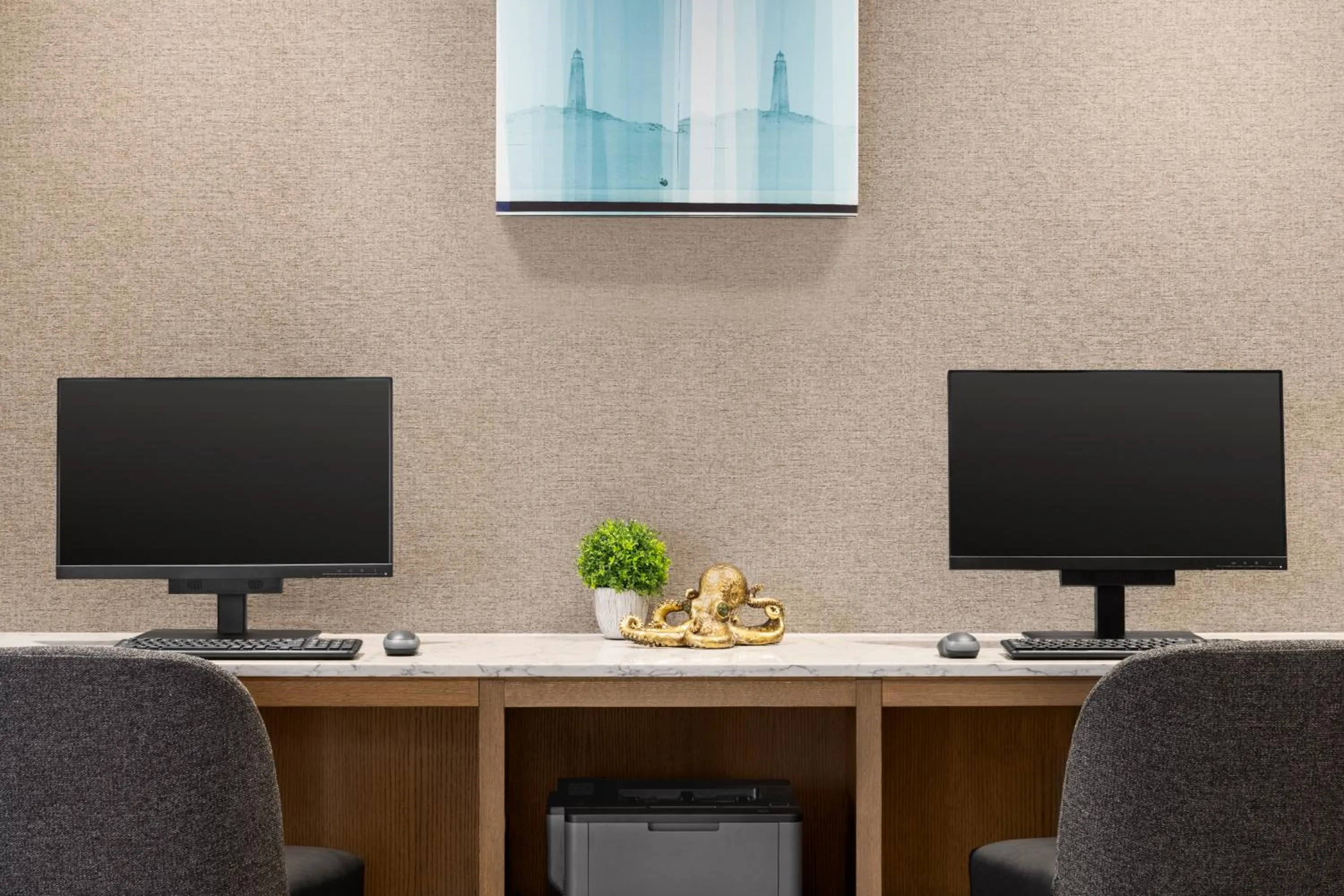 Business facilities in Hyatt Place Virginia Beach Oceanfront