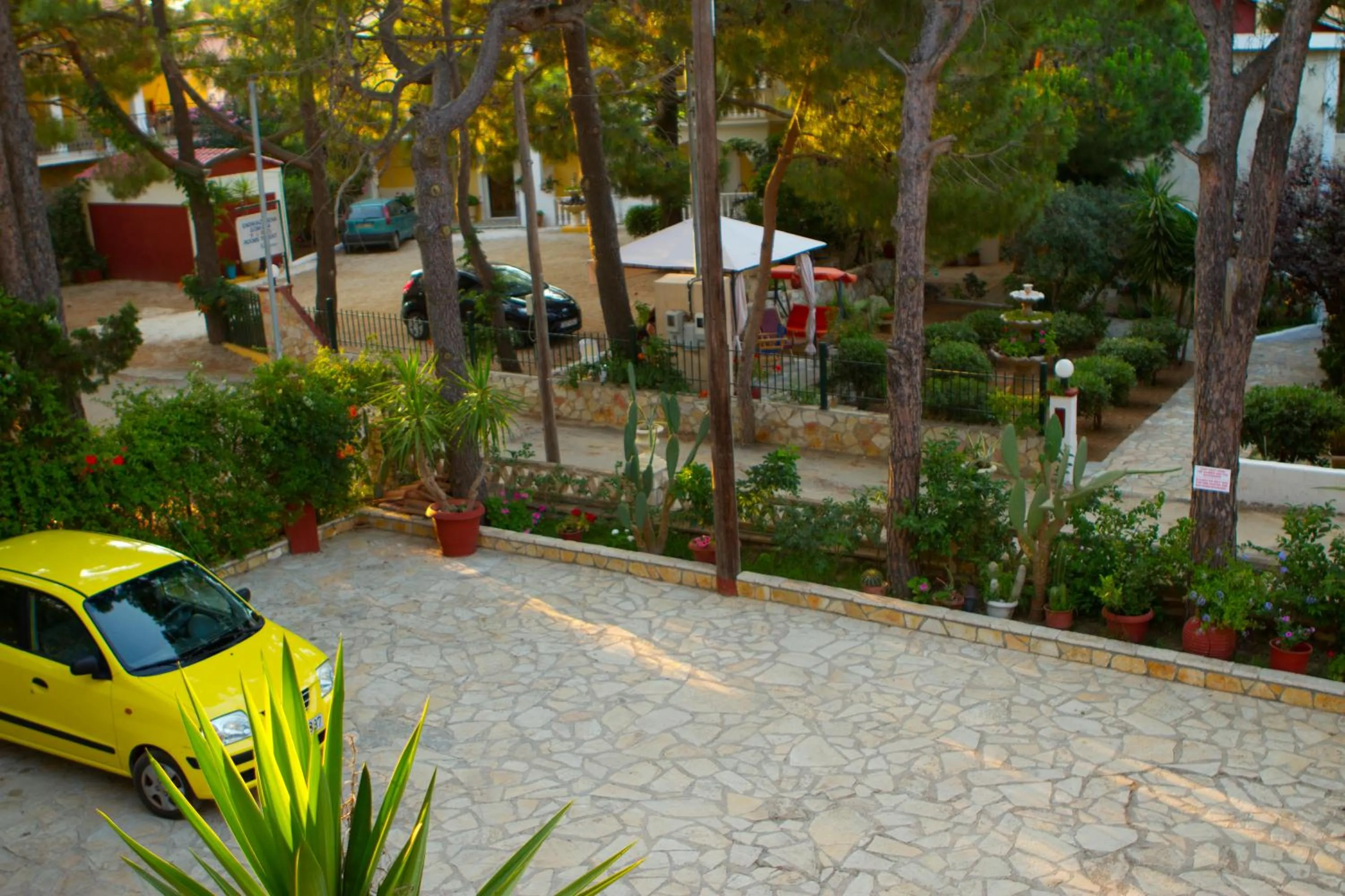 Parking in Pyrgaraki Studios and Apartments