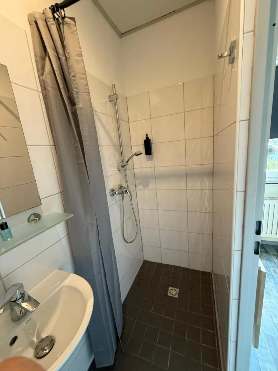 Shower in Budgethotel Stadtbett Wolfsburg