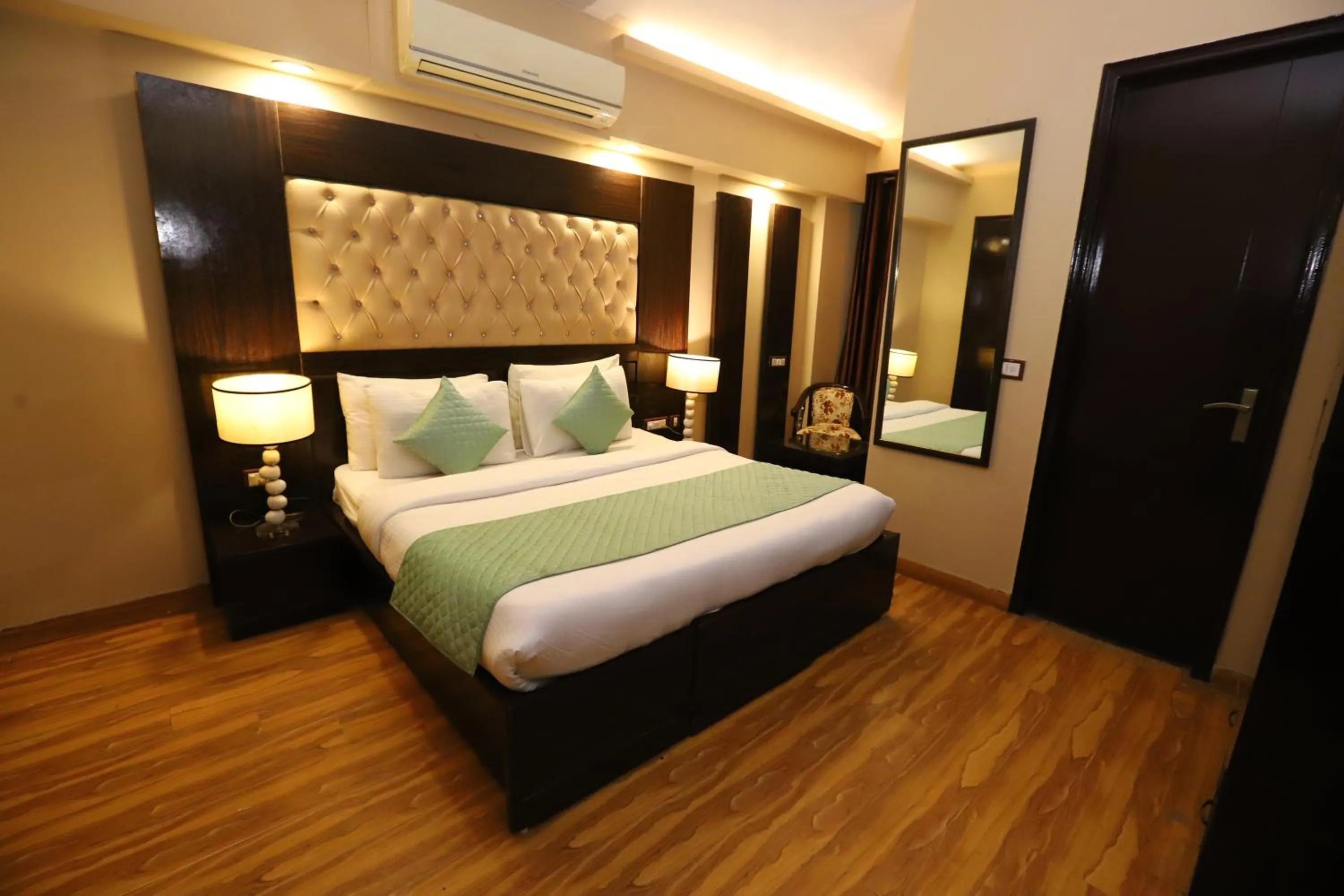 Bed in Hotel Palm Grand Naraina New Delhi - Couple Friendly Local IDs Accepted