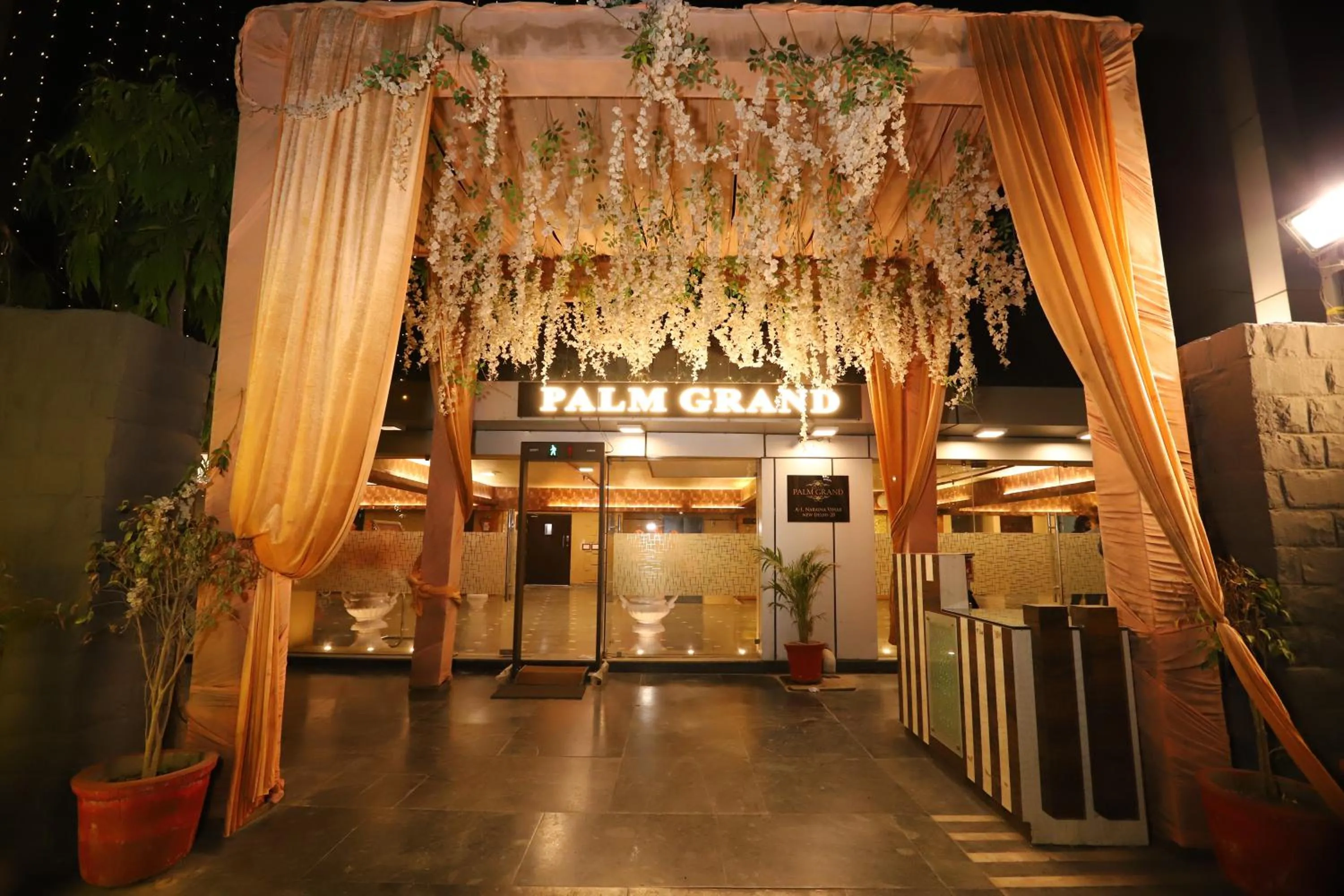 Banquet/Function facilities in Hotel Palm Grand Naraina New Delhi - Couple Friendly Local IDs Accepted