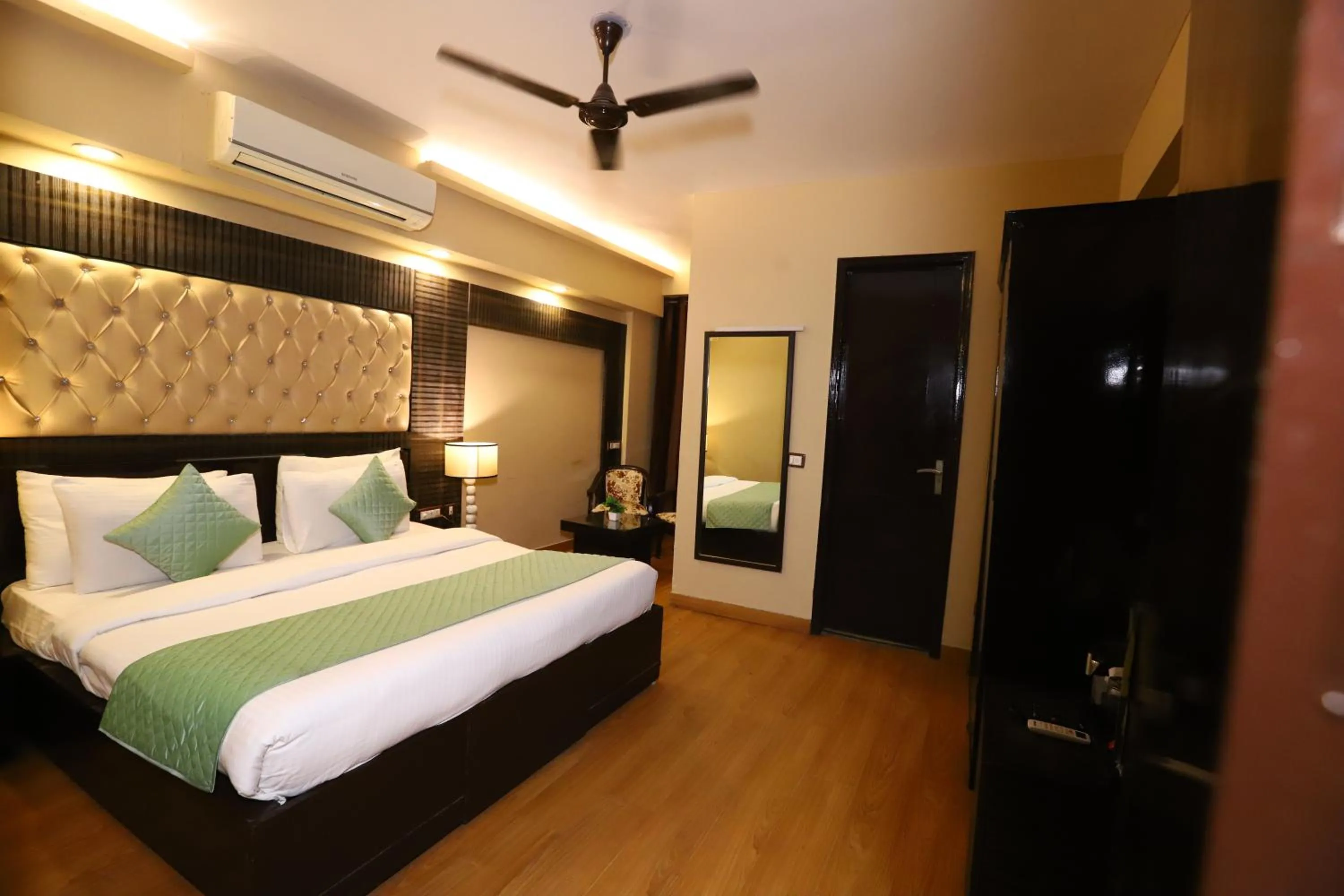 Bed in Hotel Palm Grand Naraina New Delhi - Couple Friendly Local IDs Accepted