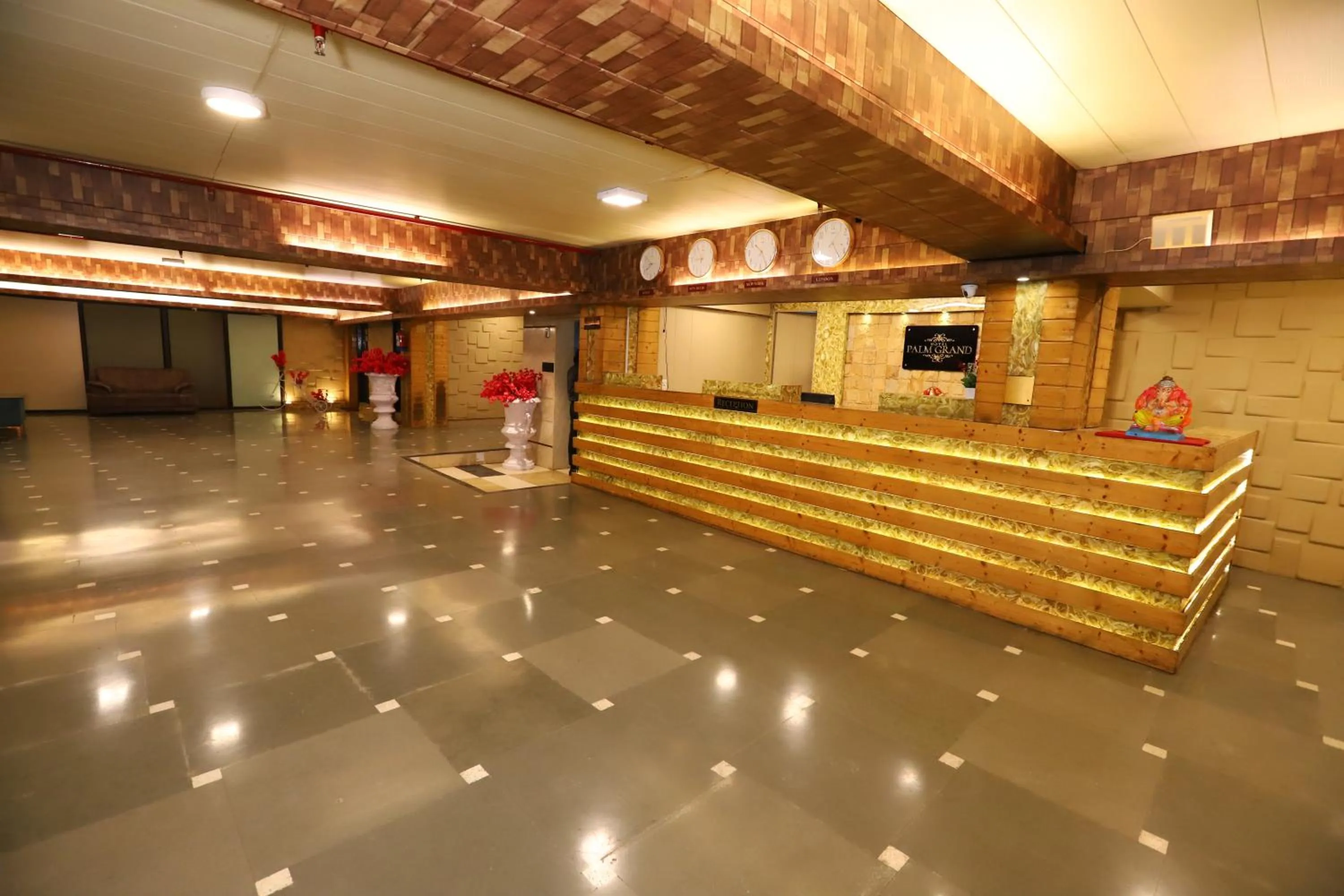 Lobby or reception in Hotel Palm Grand Naraina New Delhi - Couple Friendly Local IDs Accepted