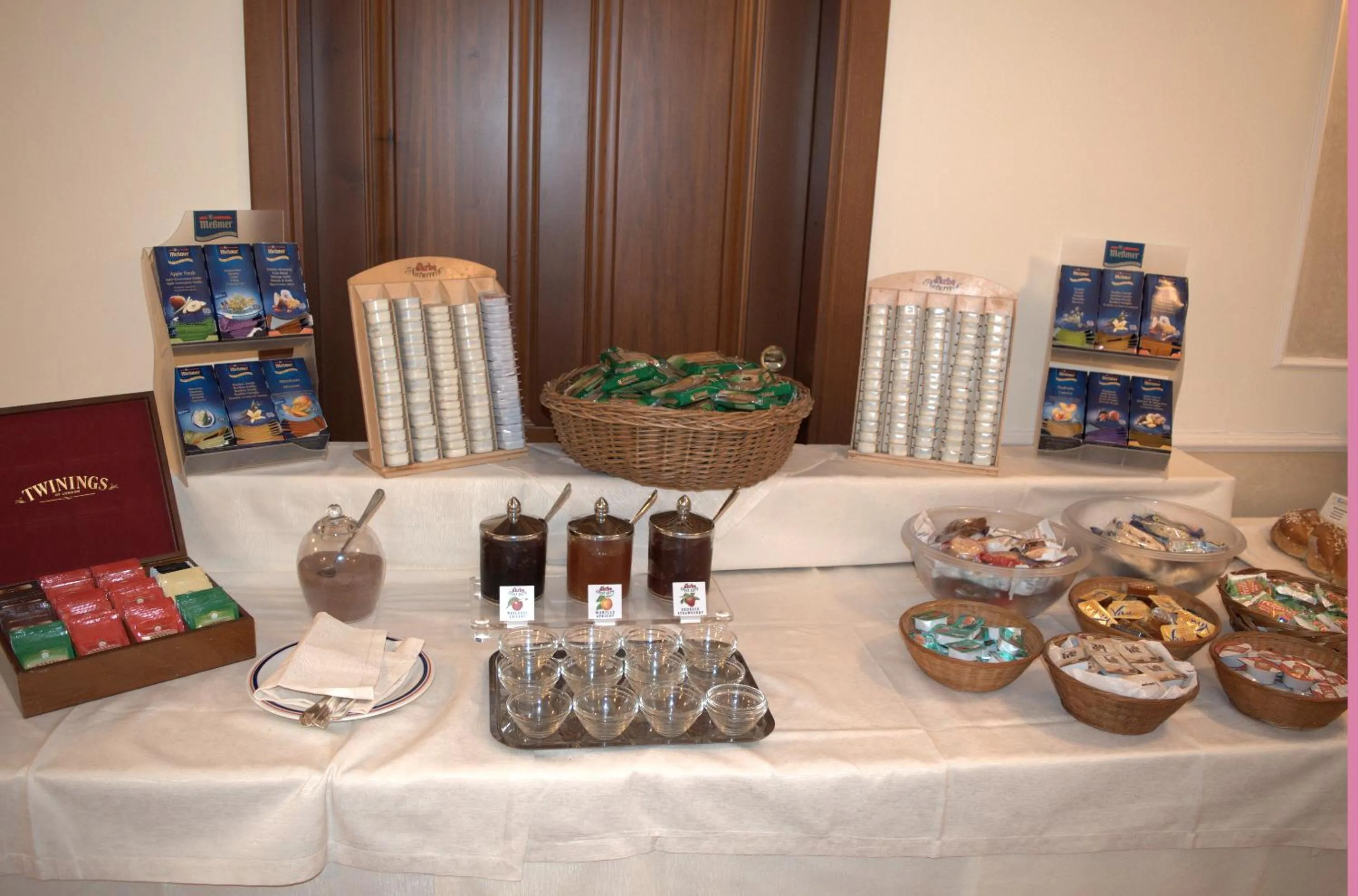 Continental breakfast in Hotel Terme Alexander