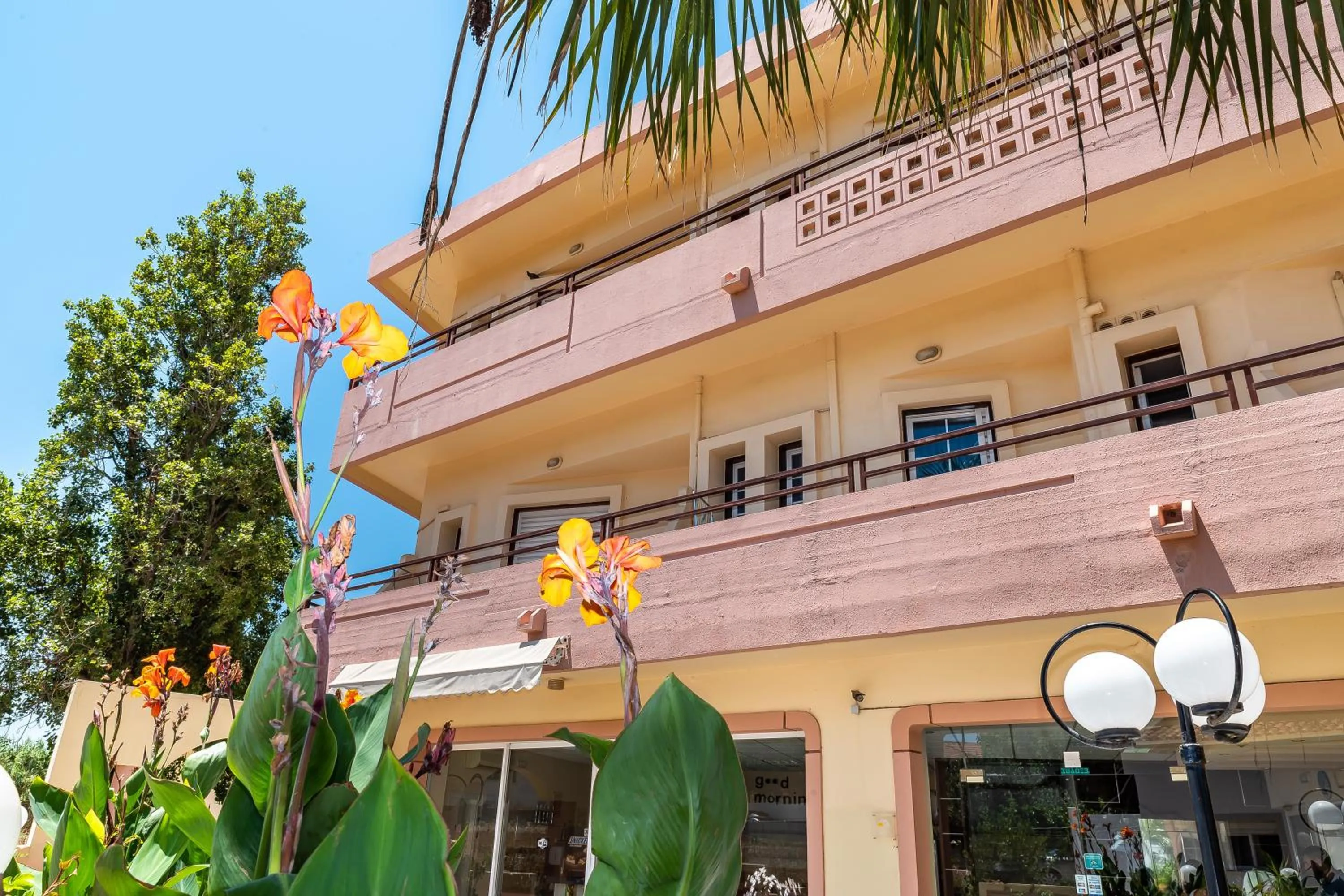 Louladakis Apartments